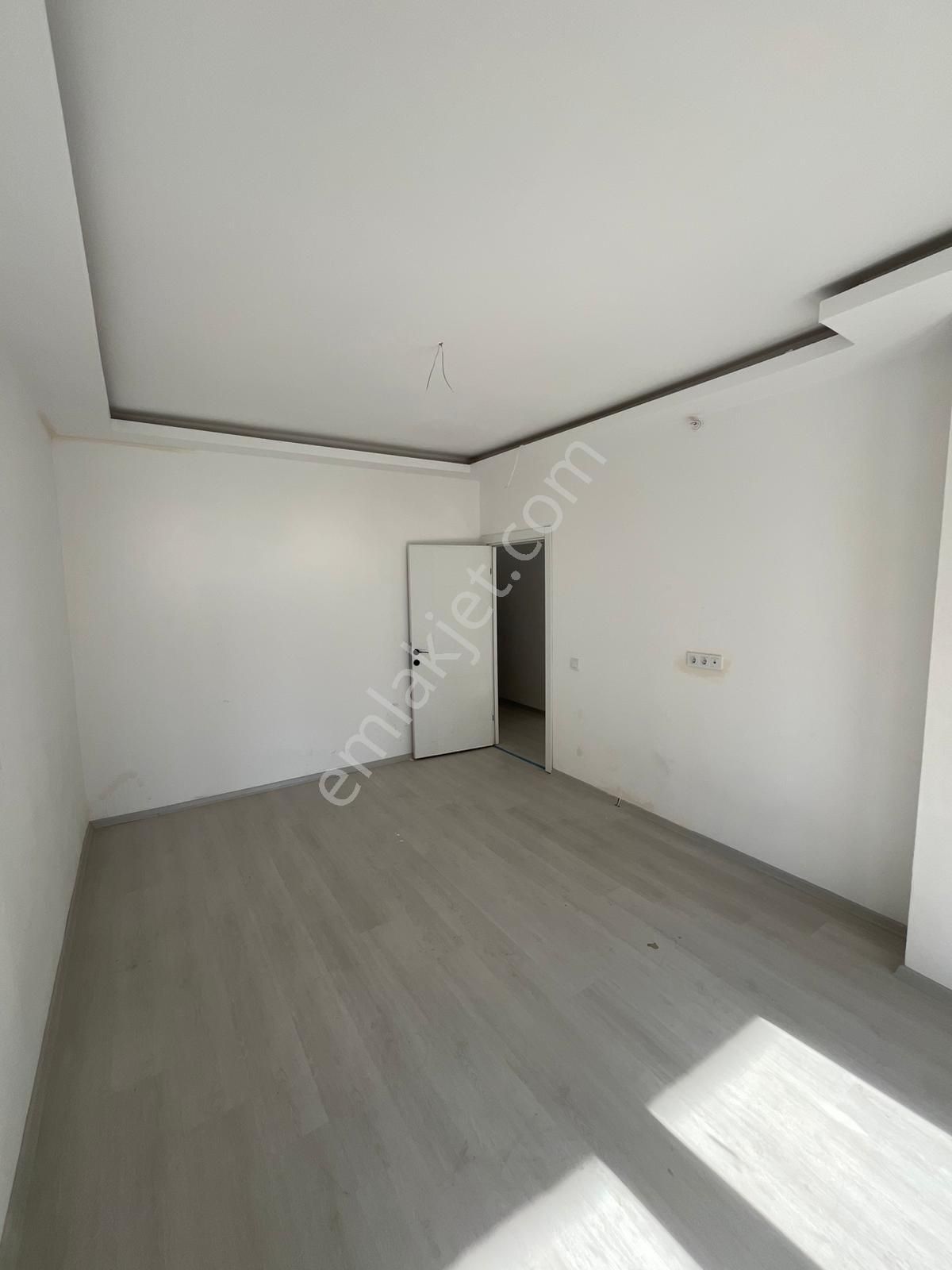 Yetimoğlu Emlaktan Sıfır Kök Tapu 4+1 Site Dairesi - Görsel 17