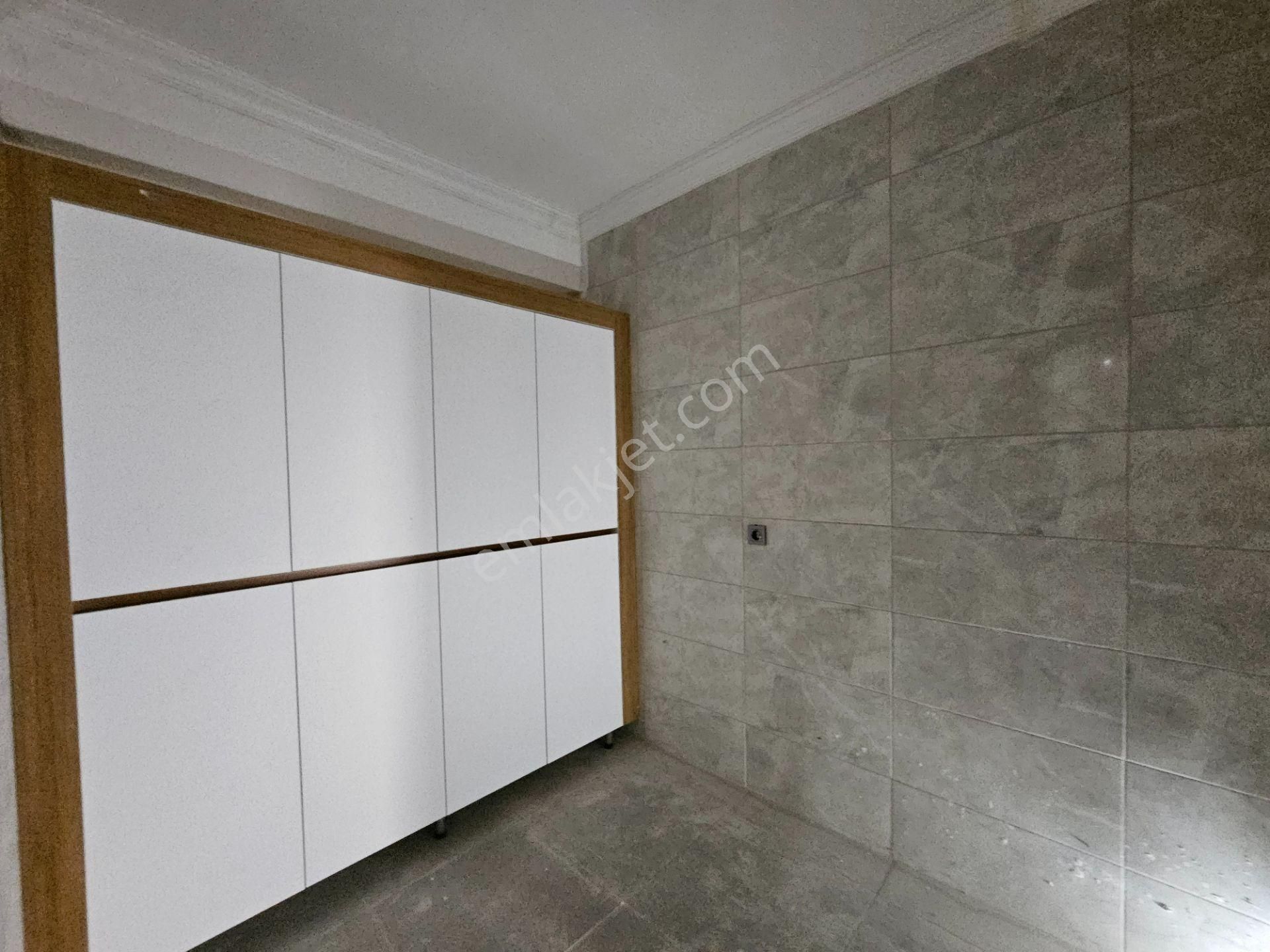 Mete Konaklarına Oldukça Yakın Satılık Site İçerisinde 2+1 Fırsat Lüx Sıfır Geniş Daire - Görsel 32