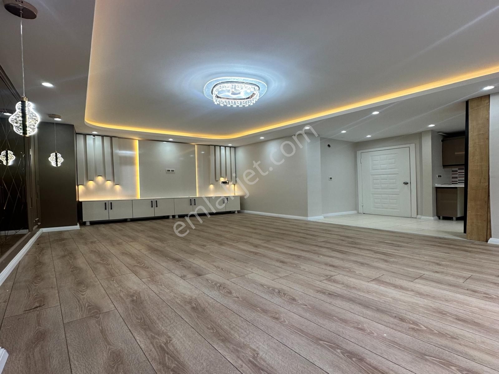 Metrobuse 5 Dk Yürüme Mesafesin De Ultra Lüks 2+1 Satılık Daire - Görsel 29