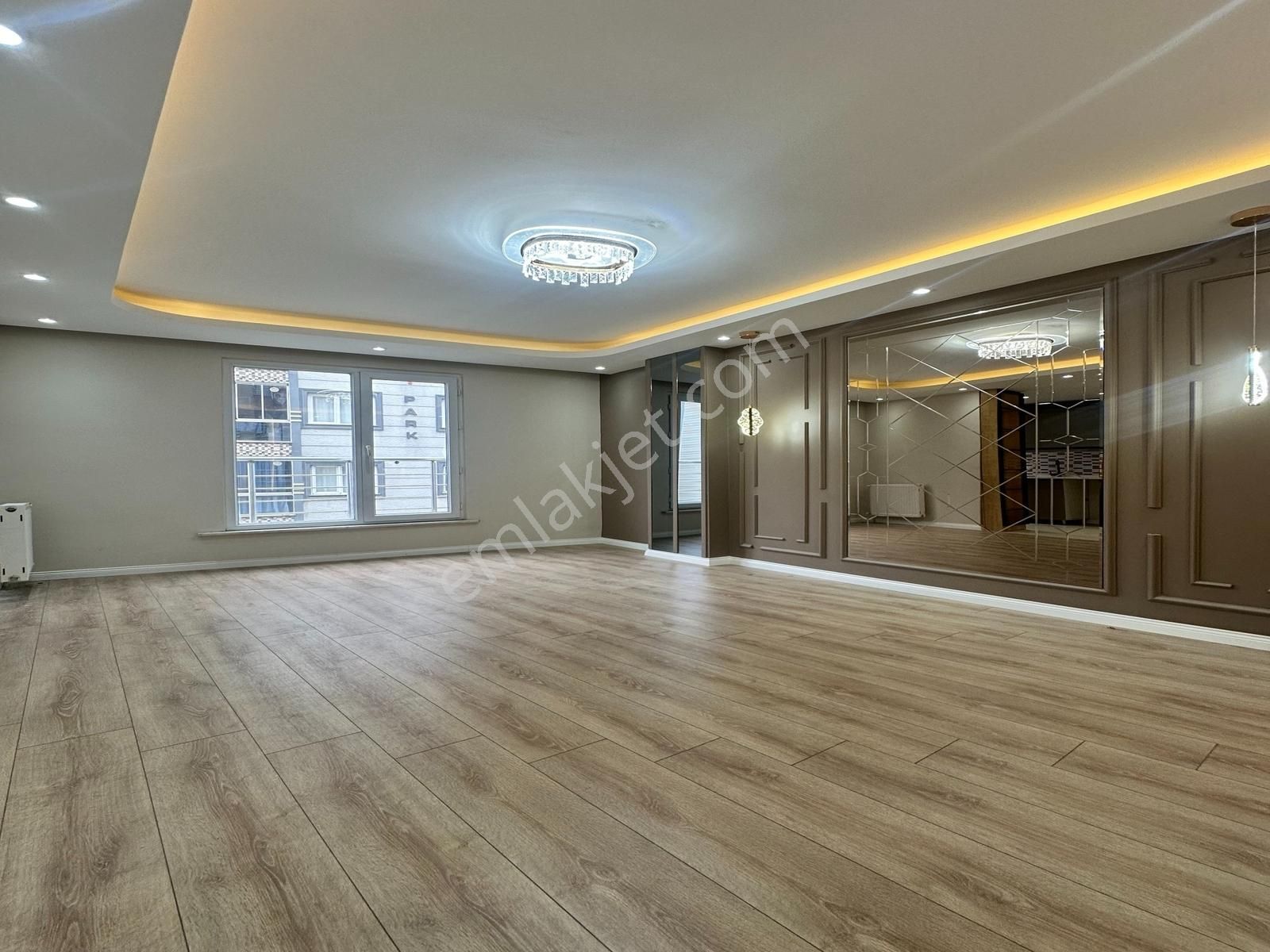 Metrobuse 5 Dk Yürüme Mesafesin De Ultra Lüks 2+1 Satılık Daire - Görsel 5