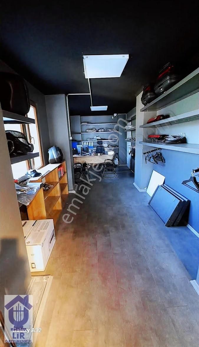 Big Chef İn Sokağında Asma Katlı Bahçeli Yol Üstü Satılık Dükkan - Görsel 30