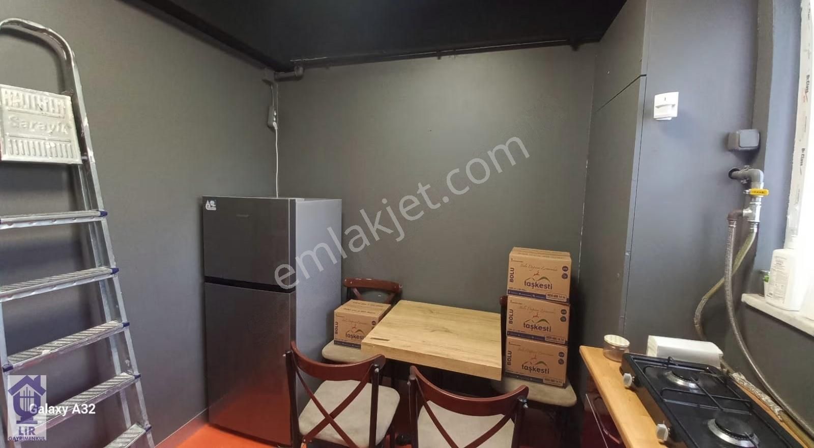 Lir Den Trend Arena Karşısın Da Yol Üstü Bahçeli Kiralık Dükkan - Görsel 8