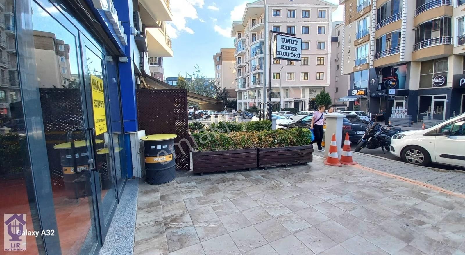 Lir Den Trend Arena Karşısın Da Yol Üstü Bahçeli Kiralık Dükkan