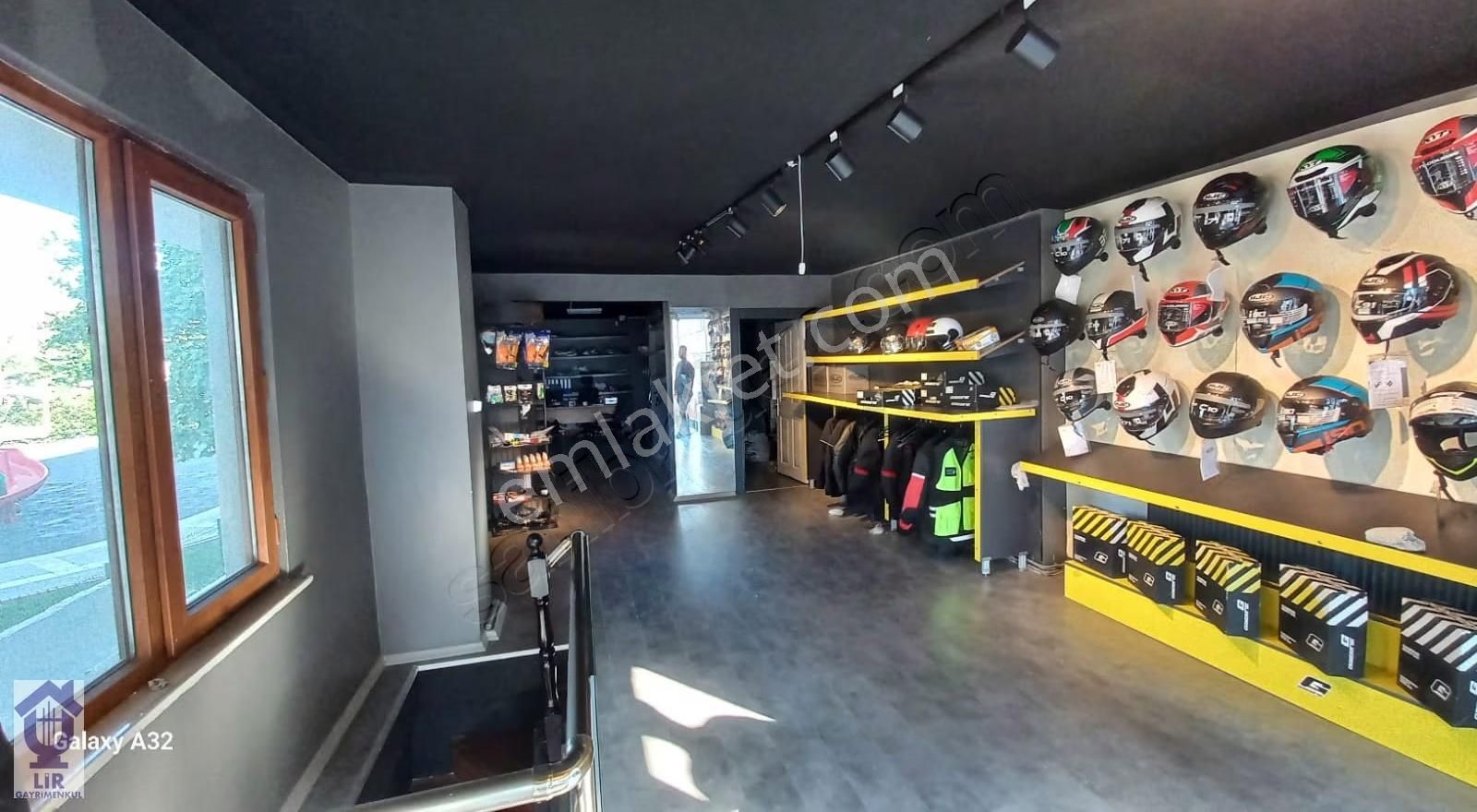 Lir Den Trend Arena Karşısın Da Yol Üstü Bahçeli Kiralık Dükkan - Görsel 31