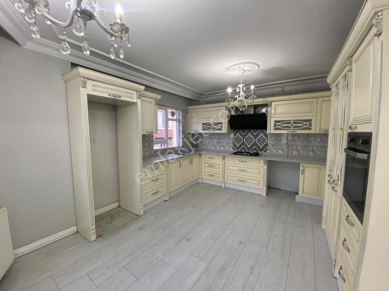 Her Detayı Özenle Tasarlanmış Belediye Evlerinde Şahane Dubleks - Görsel 34