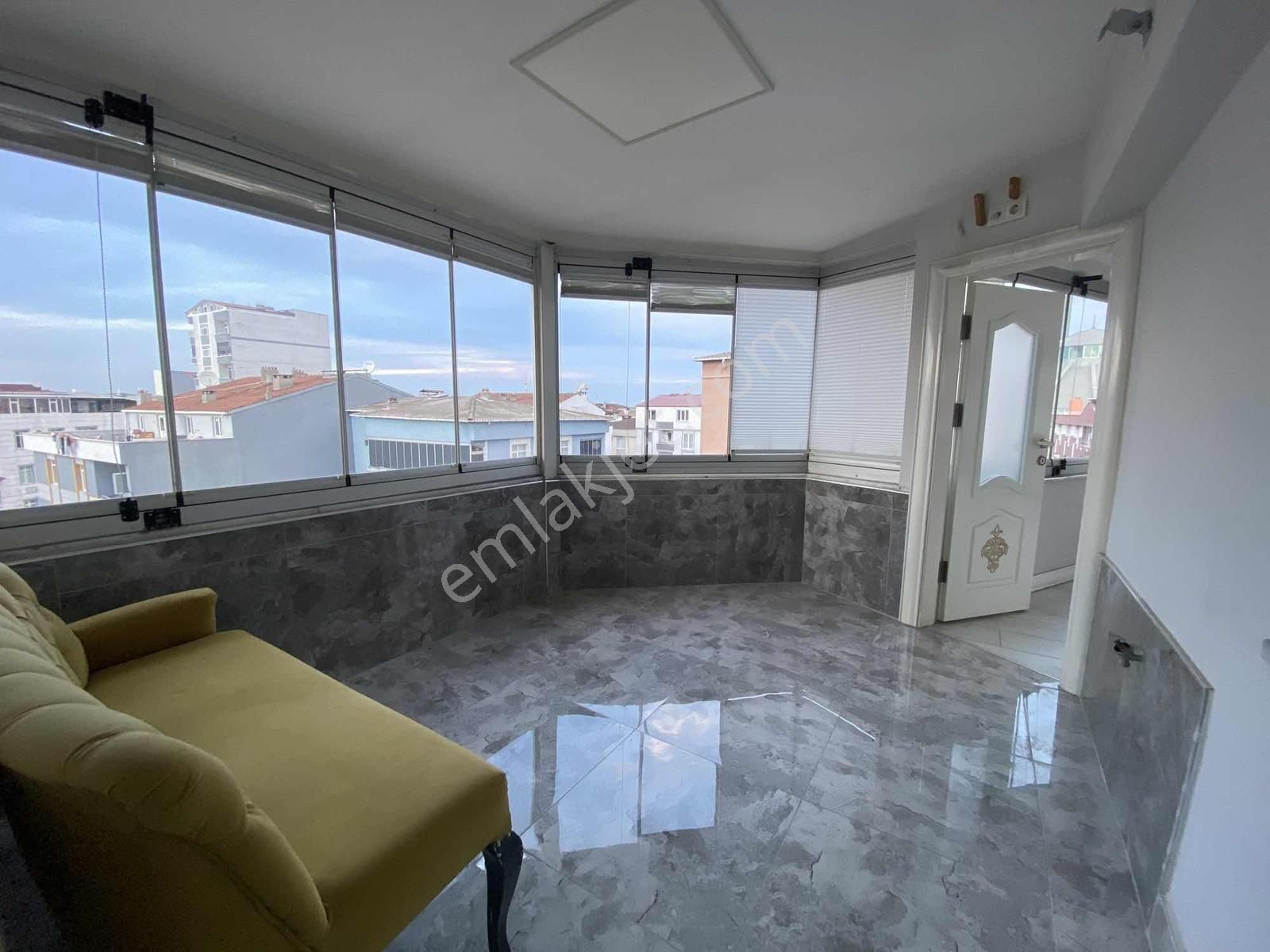 Her Detayı Özenle Tasarlanmış Belediye Evlerinde Şahane Dubleks - Görsel 16