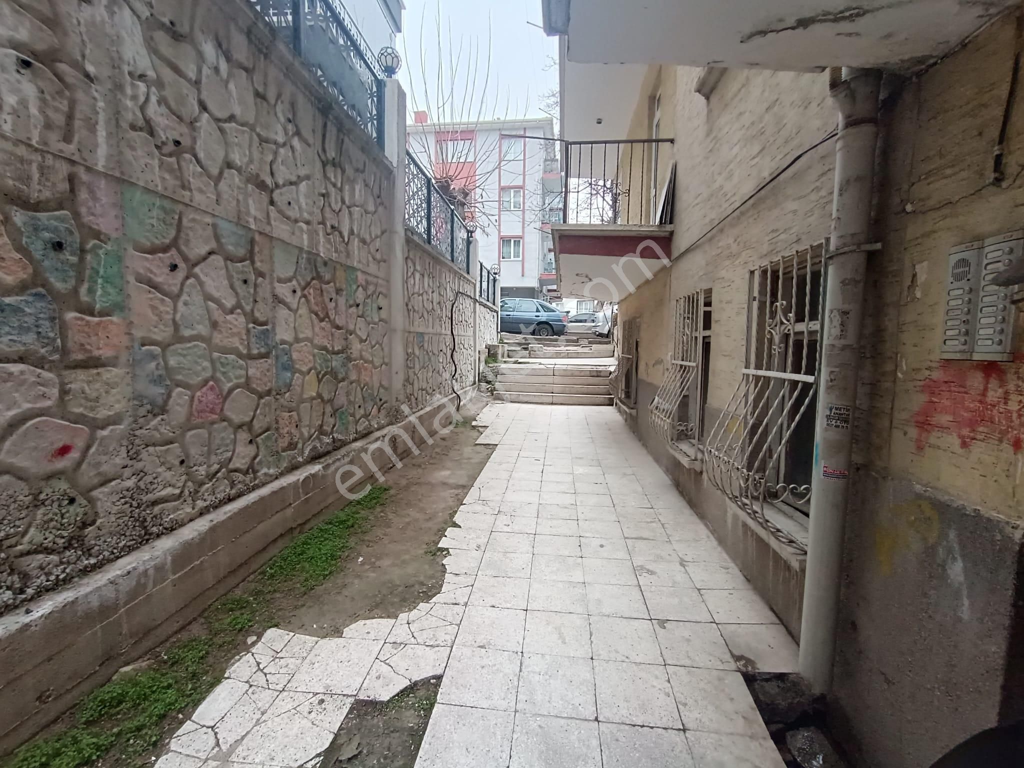 Sincan Mareşal'de Kelepir Yapılı Bahçe Katı Giriş Konumunda 2+1 Daire - Görsel 34