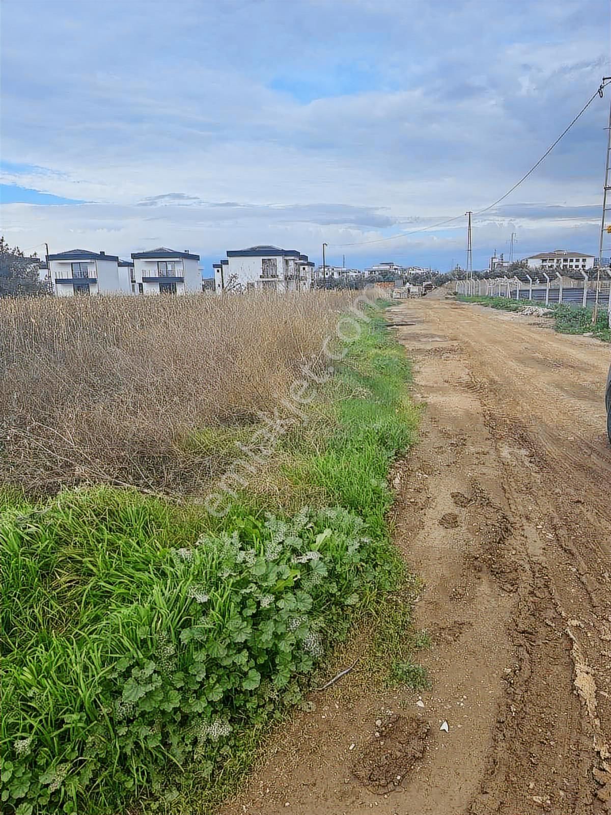 Sahil Yolunda Satılık Arsa - Görsel 8