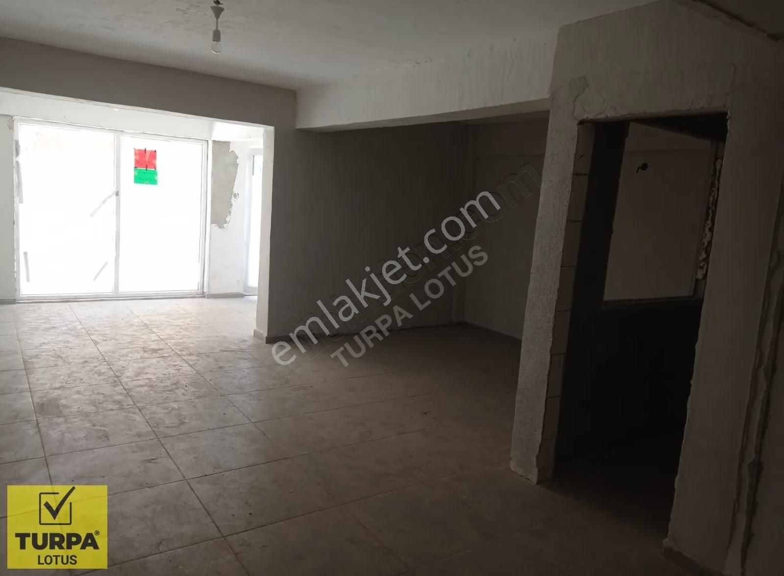 Turpa Lotustan Ayrancılar Mahallesinde Satılık Dükkan - Görsel 7