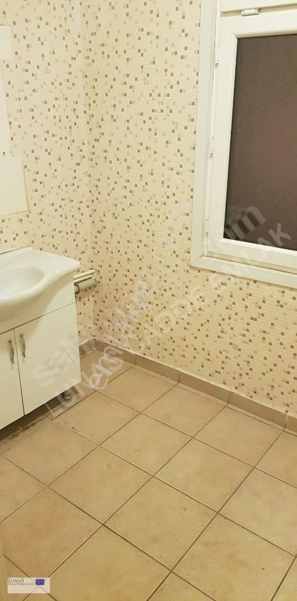 Halaskargazi Caddesi'nde Çeşitli İş Kolları İçin 2. Katta Daire - Görsel 31