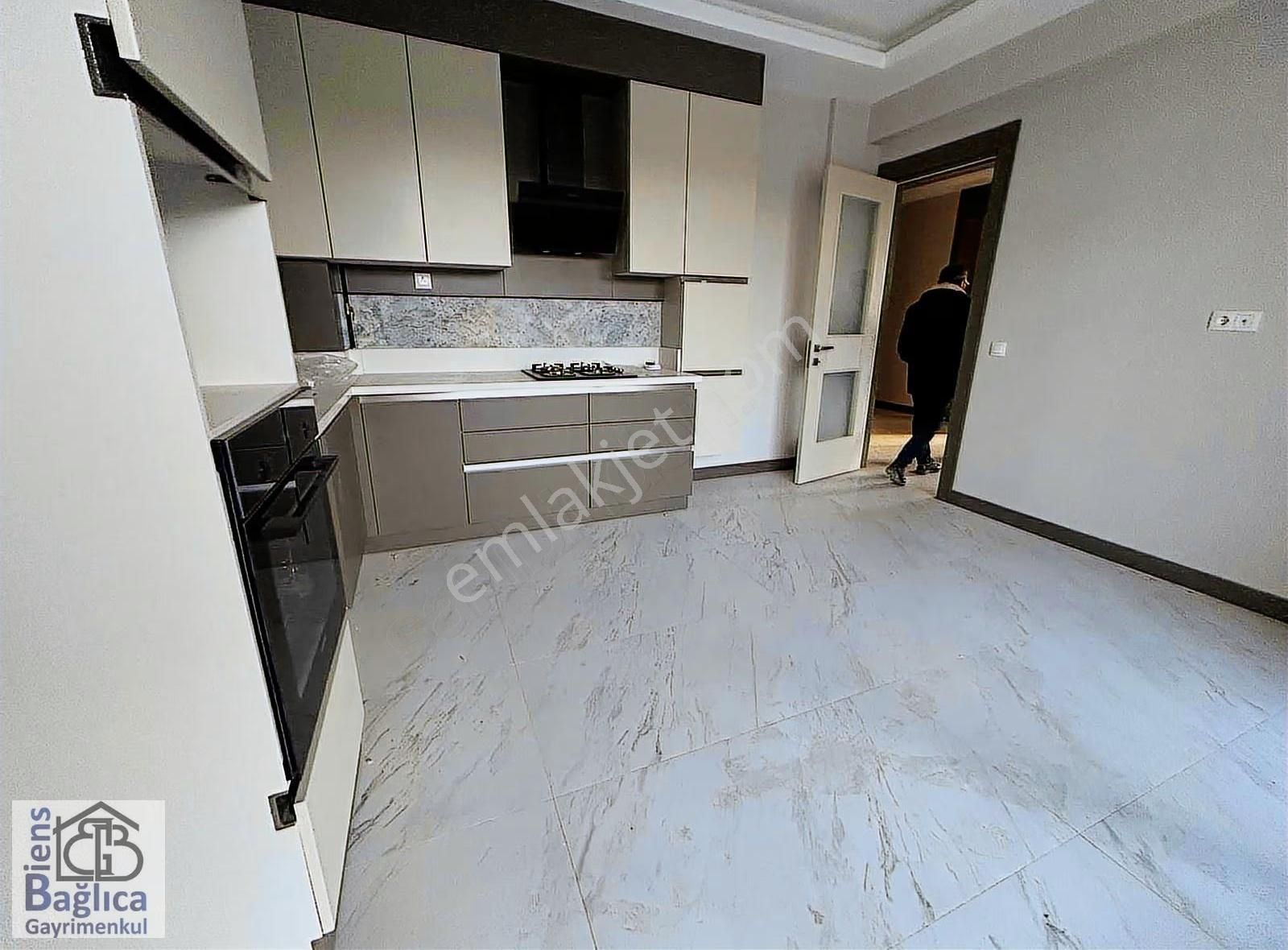 Biensden - K.otopark-hobi Bahçeli-en Geniş 2+1 - Görsel 7