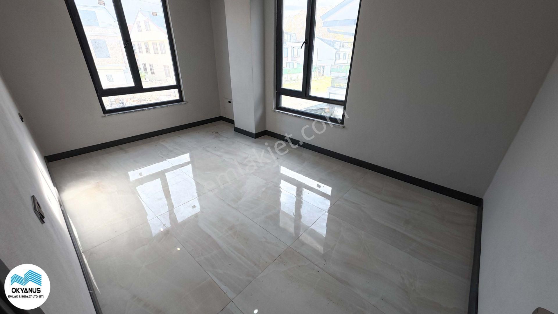 Sakarya Kocaalide Müstakil Bahçe Kullanımlı Villa!!! - Görsel 8