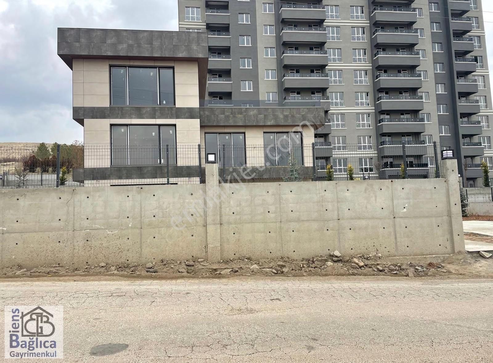 Eskişehir Yolu Yakını Mükemmel Konumda Villa - Görsel 5