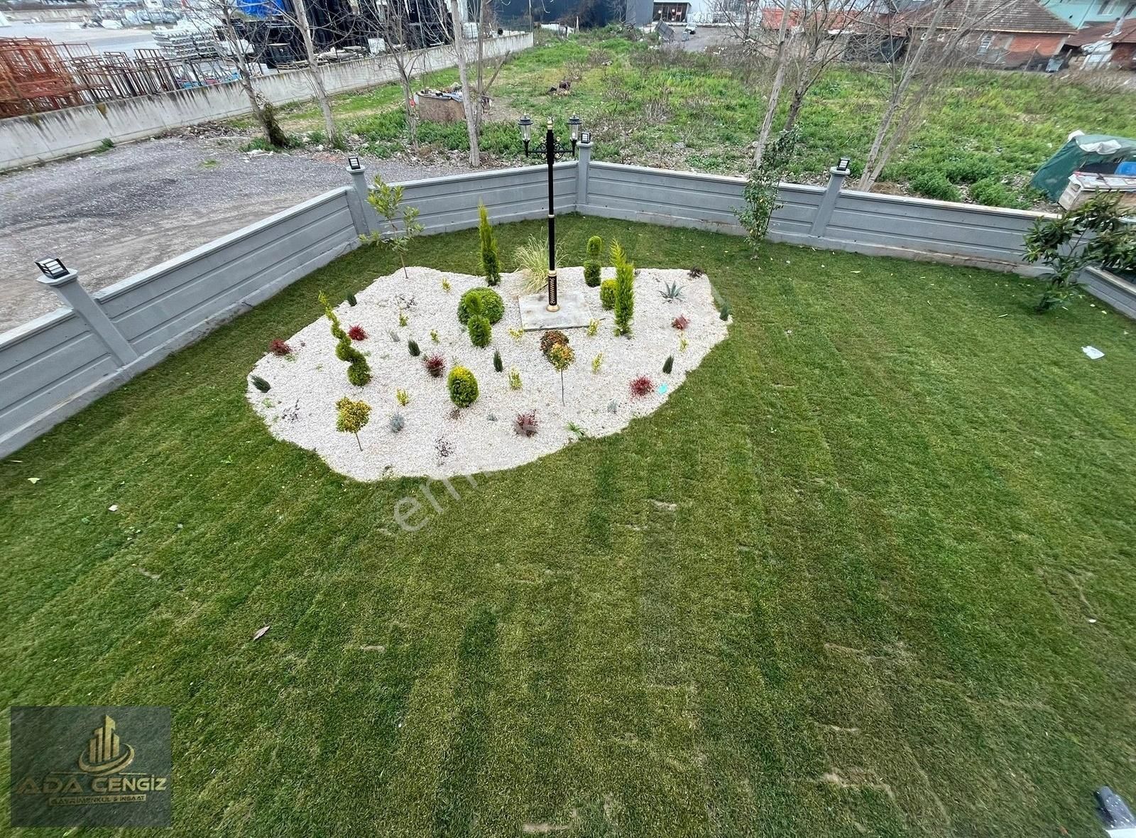 Serdivan Yazlık Mah. 3+1 180m2 Kapalı Otoparklı Kilerli Daire - Görsel 24