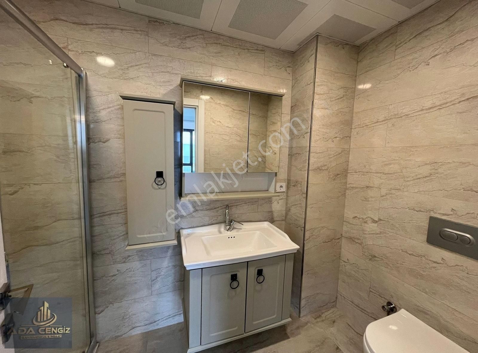 Serdivan Yazlık Mah. 3+1 180m2 Kapalı Otoparklı Kilerli Daire - Görsel 29
