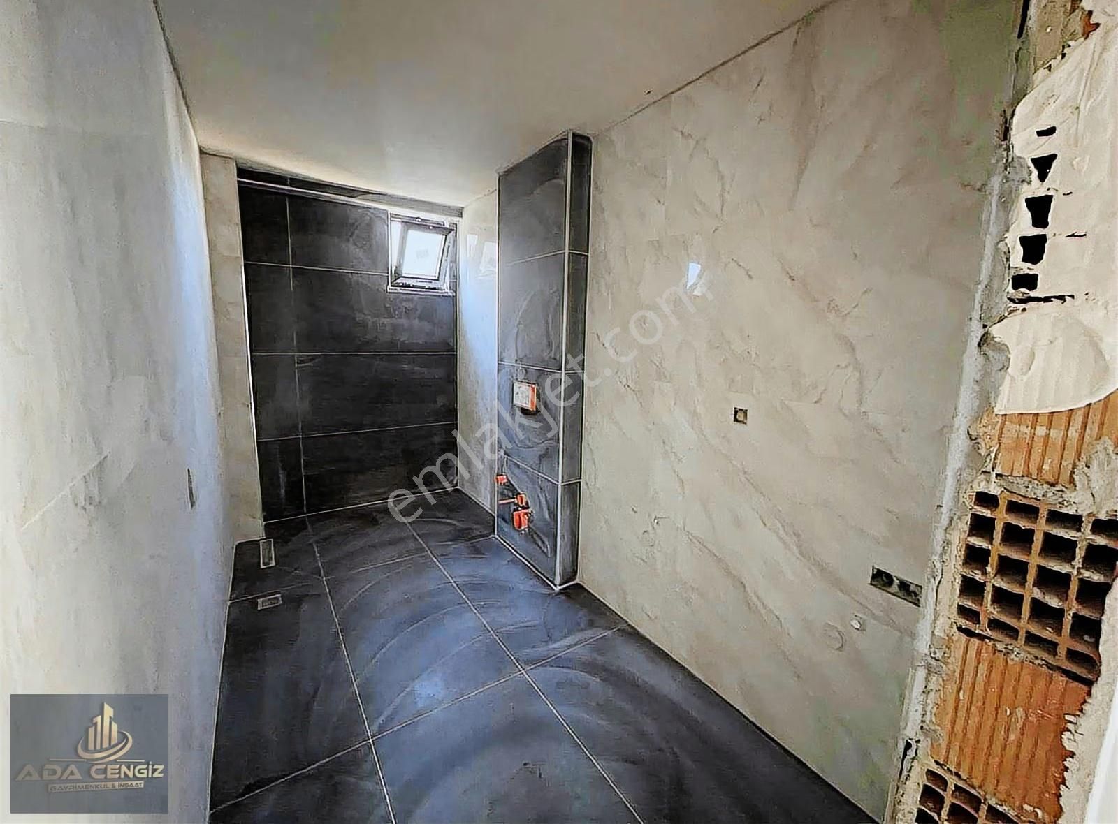 Serdivan Yazlık Mah. 2+1 105 M2 Ebeveyn Banyolu Lüks Daireler - Görsel 13