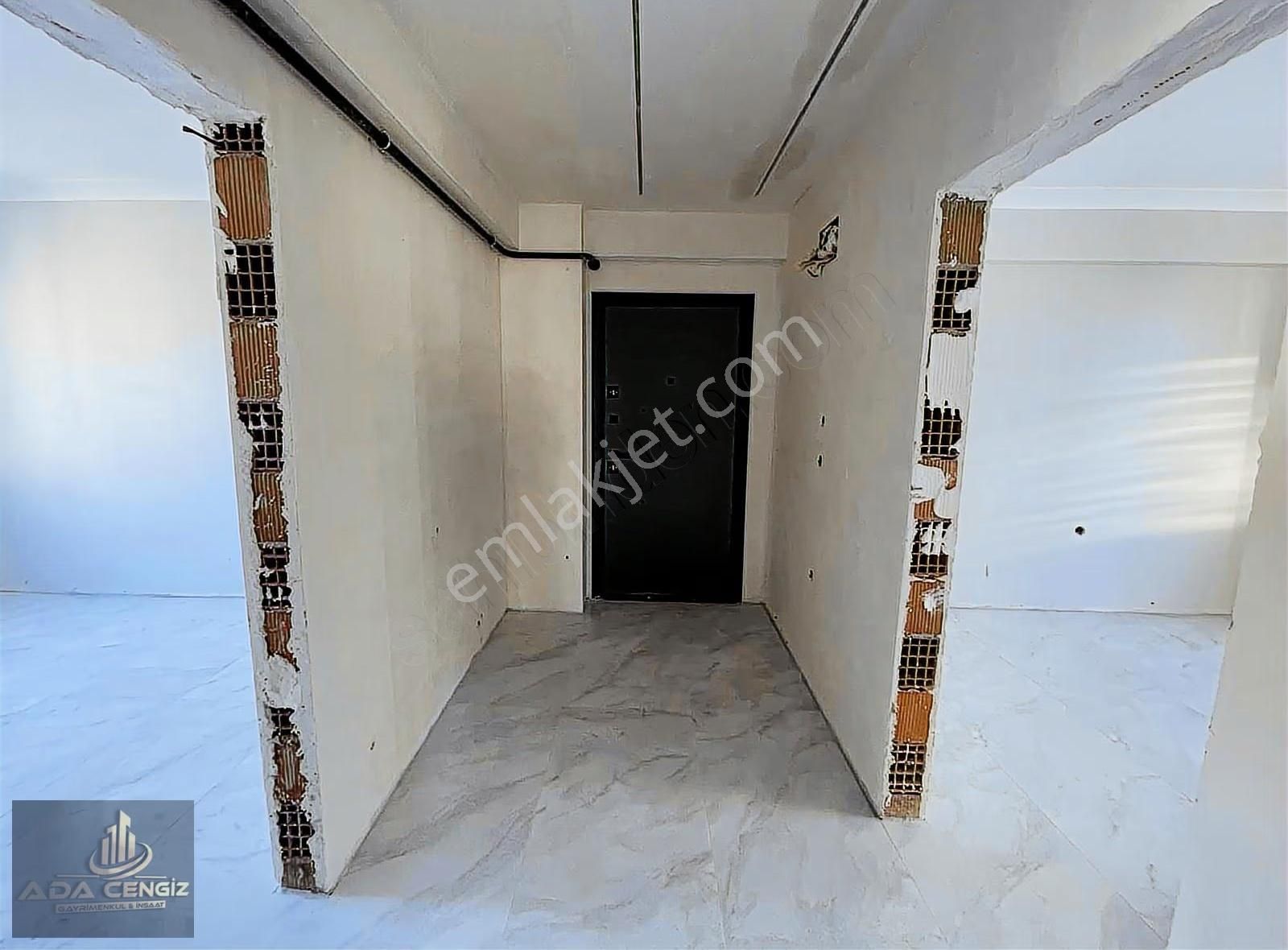 Serdivan Yazlık Mah. 2+1 105 M2 Ebeveyn Banyolu Lüks Daireler - Görsel 16