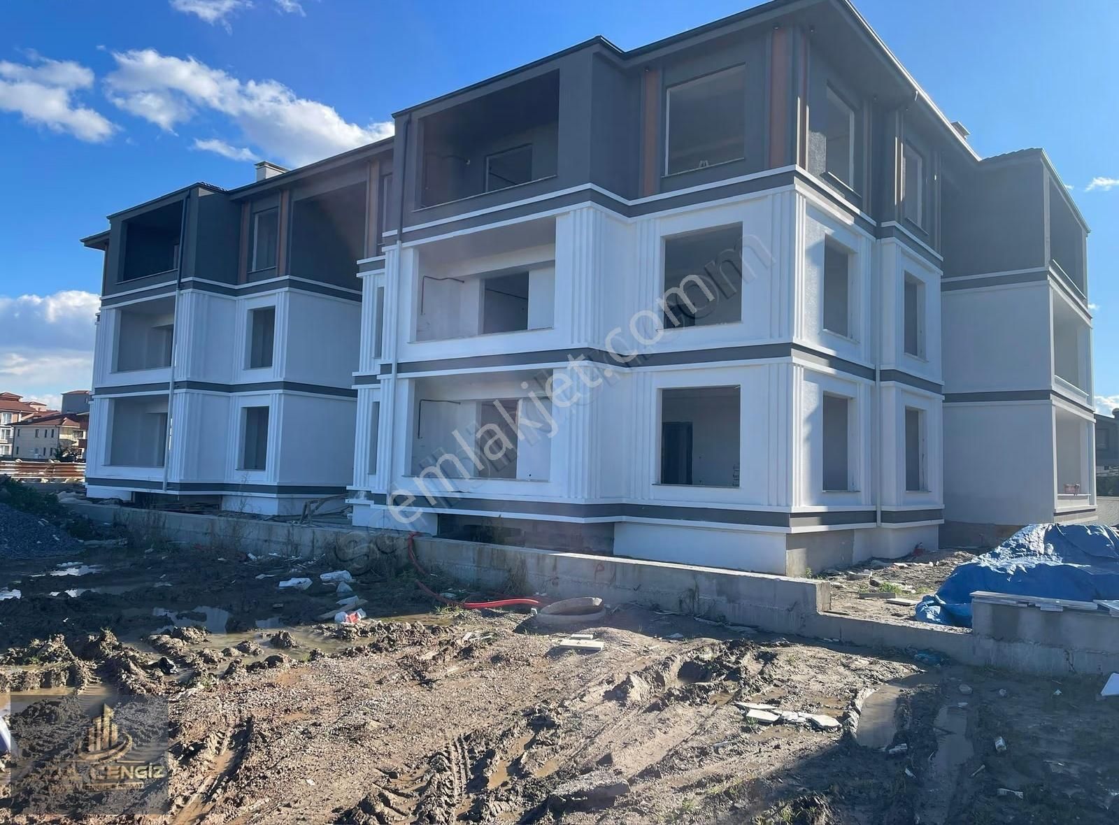 Adapazarı Tuzla Mah.3+1 140m2 Kapalı Otoparklı Ultra Geniş Daire - Görsel 12