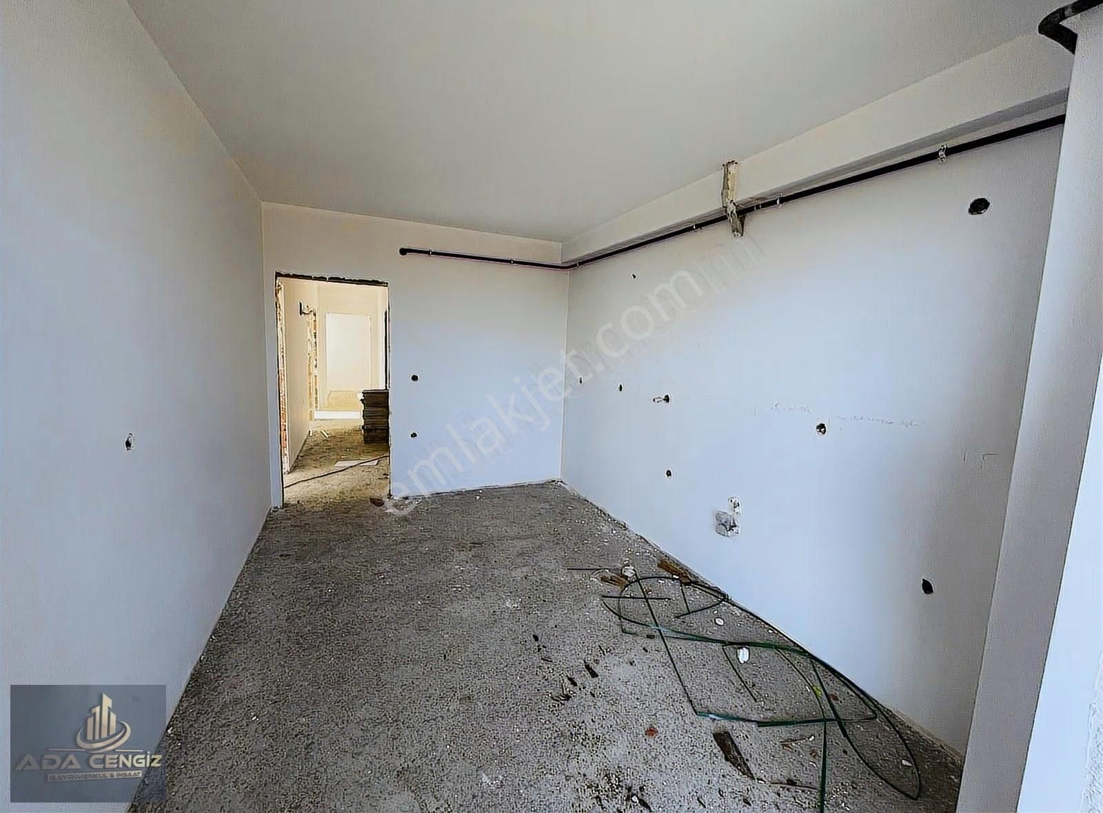 Adapazarı Tuzla Mah.3+1 140m2 Kapalı Otoparklı Ultra Geniş Daire - Görsel 5