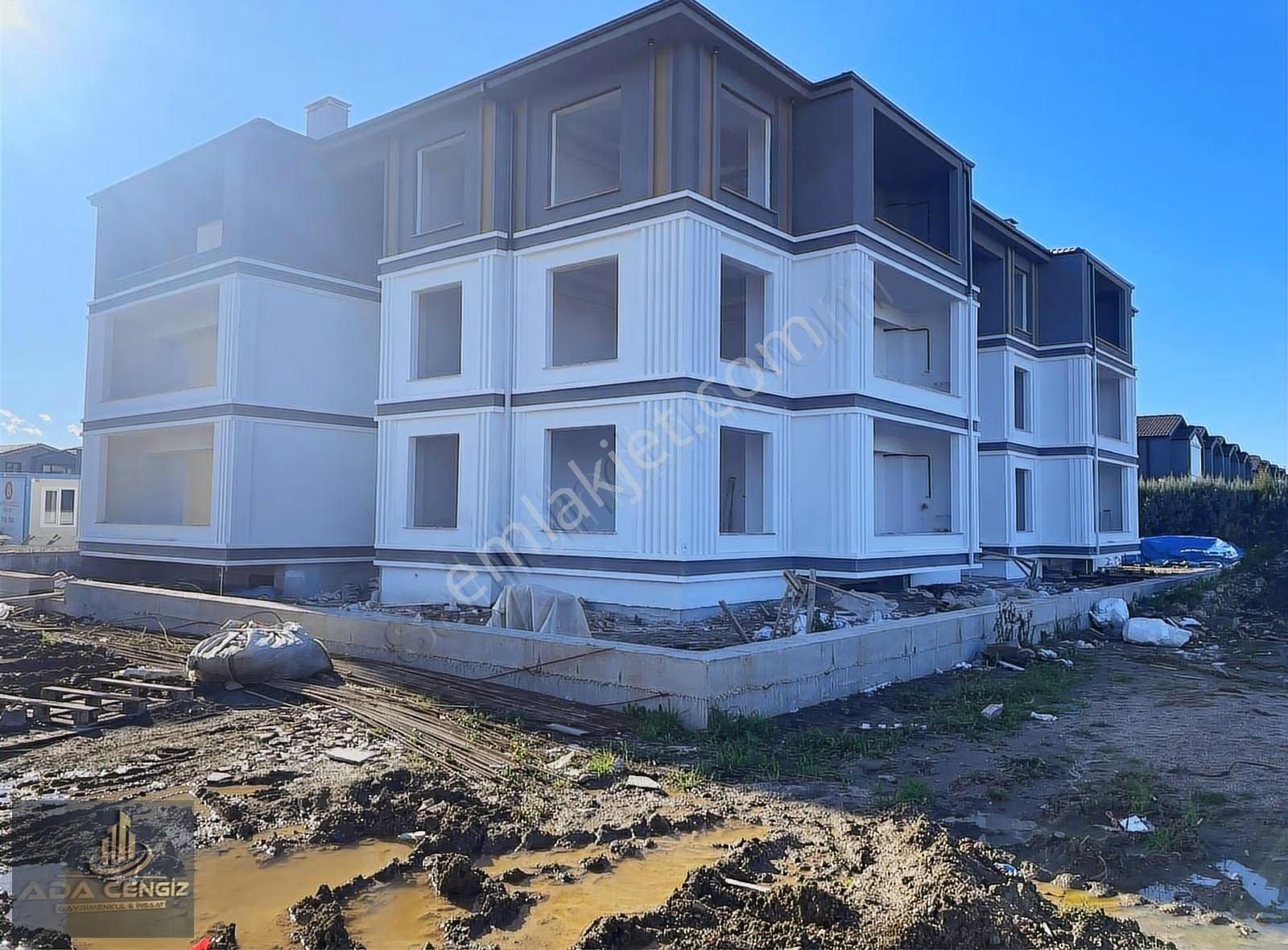 Adapazarı Tuzla Mah.3+1 140m2 Kapalı Otoparklı Ultra Geniş Daire - Görsel 10