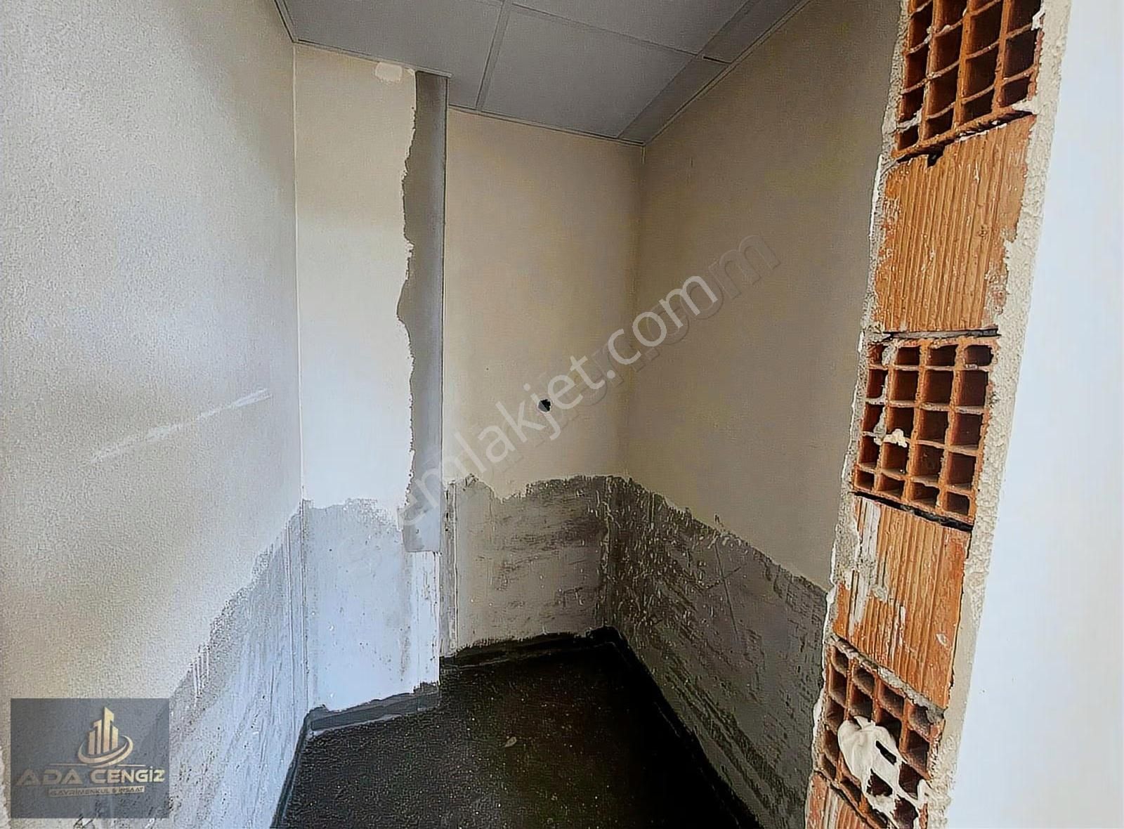 Adapazarı Tuzla Mah.3+1 140m2 Kapalı Otoparklı Ultra Geniş Daire - Görsel 14