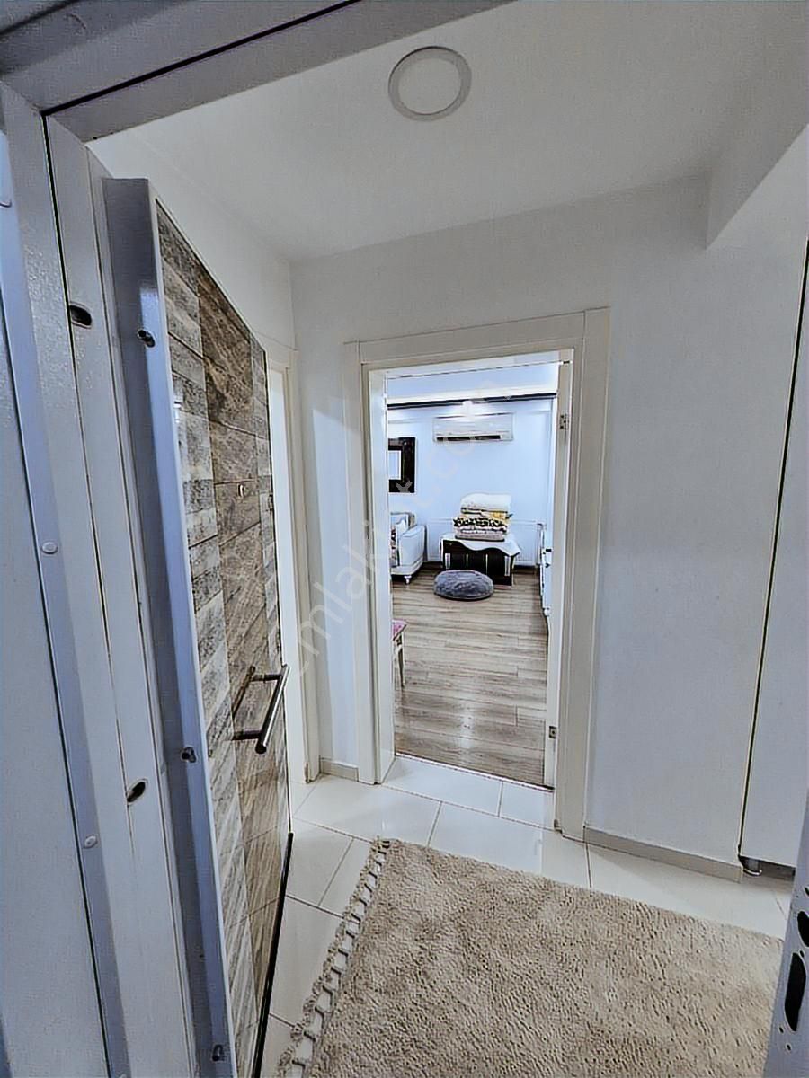 Altınoluk Çarşı Merkezde 2+1 Masrafsız Daire - Görsel 3