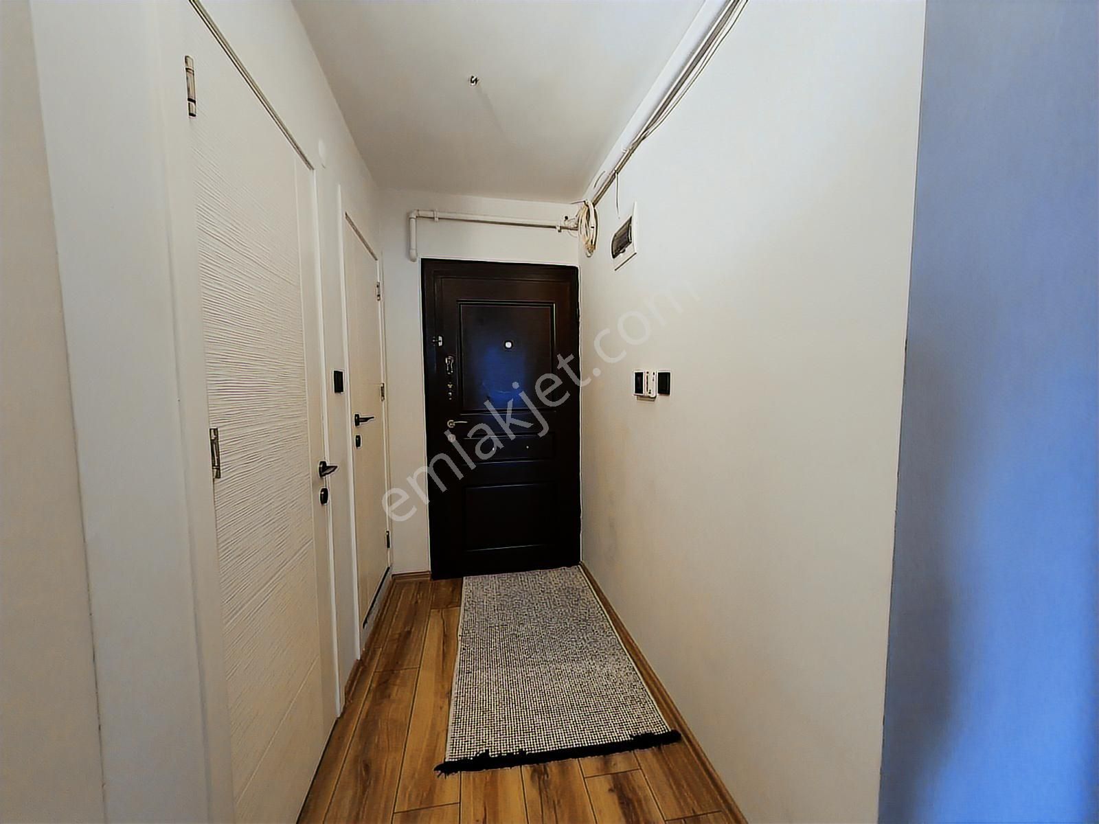 Bayraklı Tepekule Mahallesinde Full Yenilenmiş Satılık Daire - Görsel 6