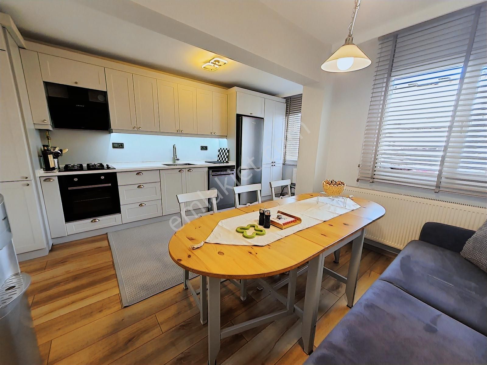 Bayraklı Tepekule Mahallesinde Full Yenilenmiş Satılık Daire - Görsel 29