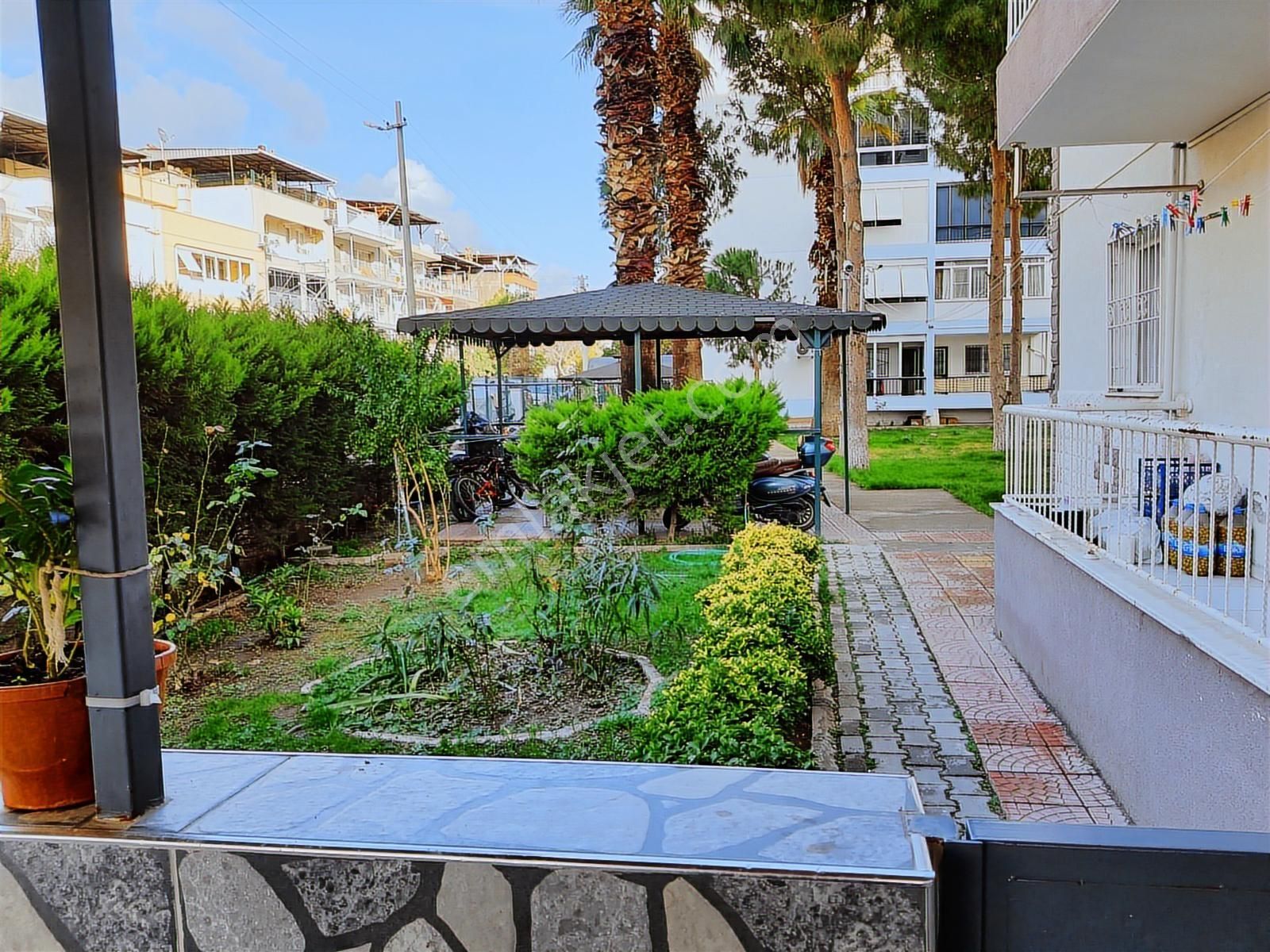 Bayraklı Tepekule Mahallesinde Full Yenilenmiş Satılık Daire - Görsel 31