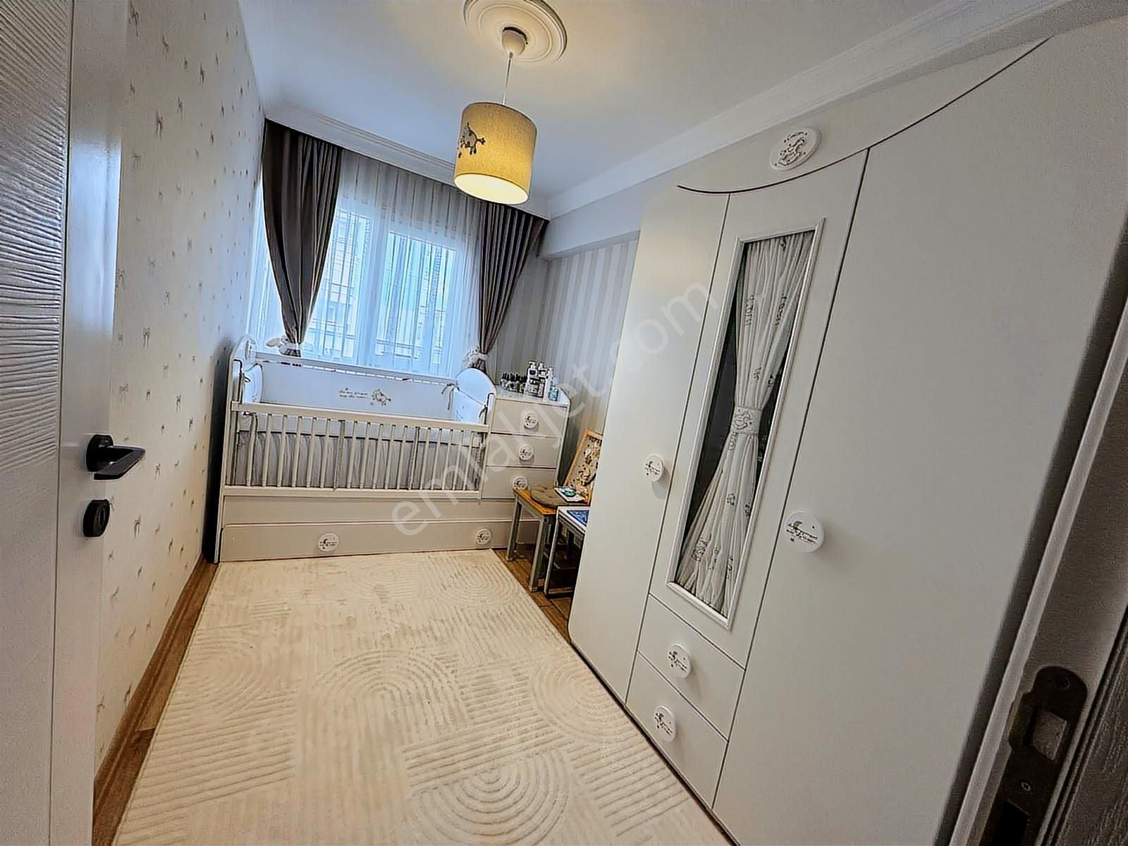 Bayraklı Tepekule Mahallesinde Full Yenilenmiş Satılık Daire - Görsel 22