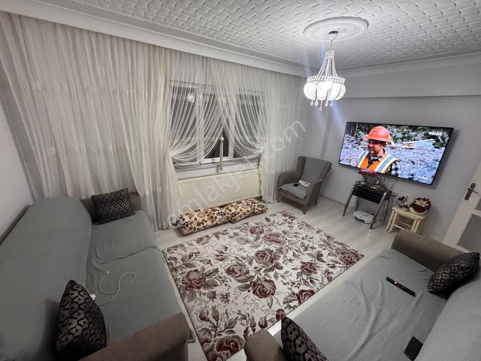 Koza Emlak'tan Mareşal Çakmak Mahalesinde 12 Yıllık Full Yapılı Gömüsüz Fırsat Dairee - Görsel 16