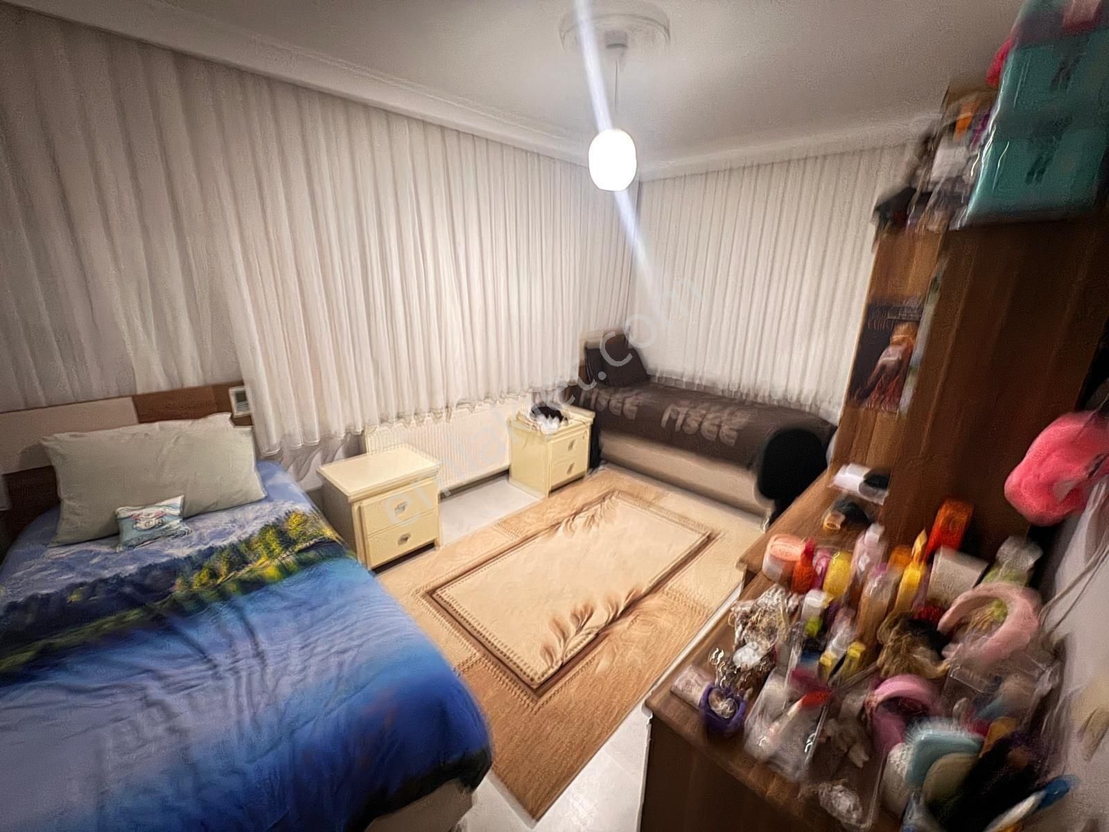 Koza Emlak'tan Mareşal Çakmak Mahalesinde 12 Yıllık Full Yapılı Gömüsüz Fırsat Dairee - Görsel 19