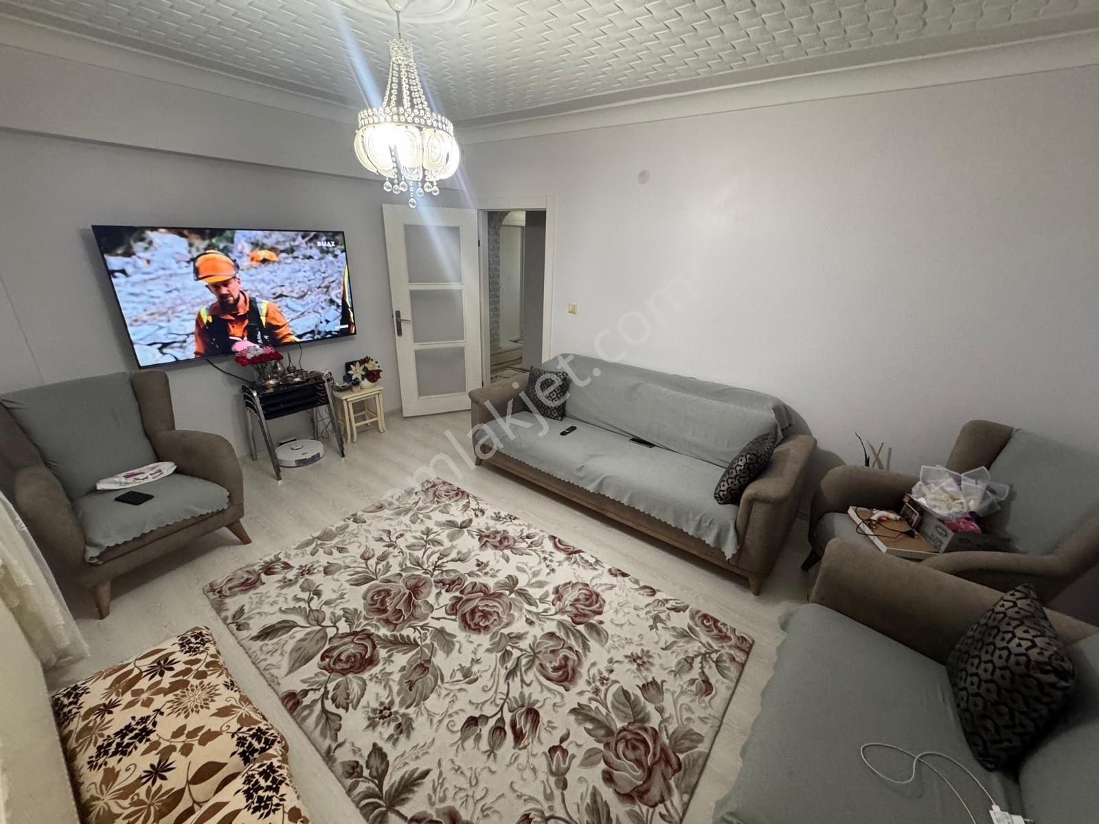 Koza Emlak'tan Mareşal Çakmak Mahalesinde 12 Yıllık Full Yapılı Gömüsüz Fırsat Dairee - Görsel 14