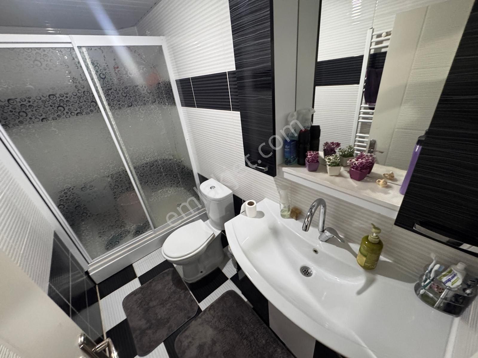 Koza Emlak'tan Mareşal Çakmak Mahalesinde 12 Yıllık Full Yapılı Gömüsüz Fırsat Dairee - Görsel 34