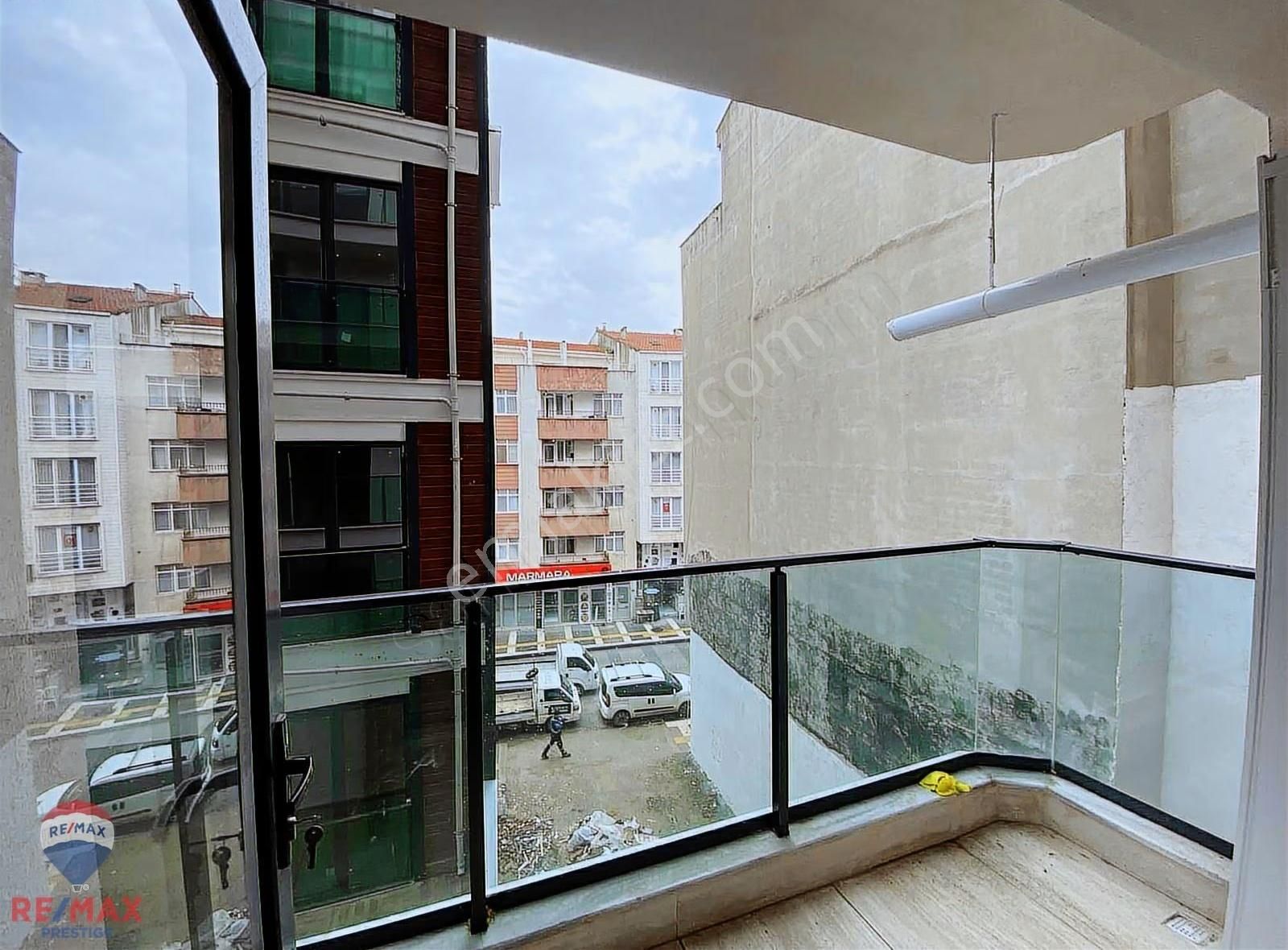 Biga/istiklal Caddesi Köşdere Konutları Sıfır 2+1 Kiralık Daire - Görsel 8