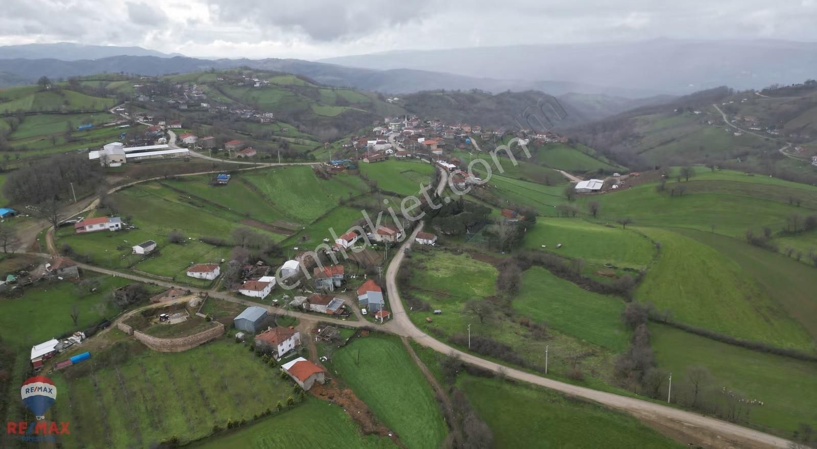 Çanakkale Bıga Elmalı Köyünde Yola Sıfır Harıka Arsa - Görsel 23