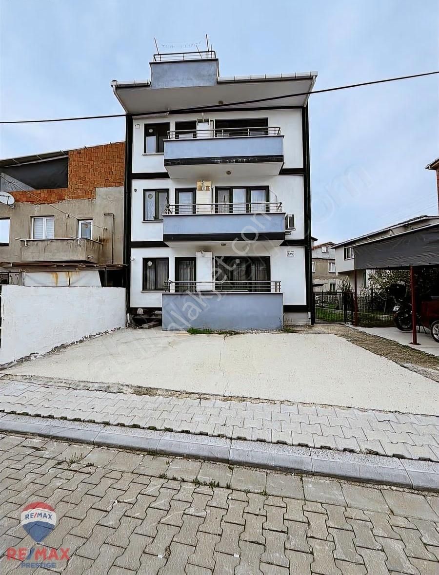 Esentepe'de Ana Yola Yakın Satılık Dubleks Daire - Görsel 13