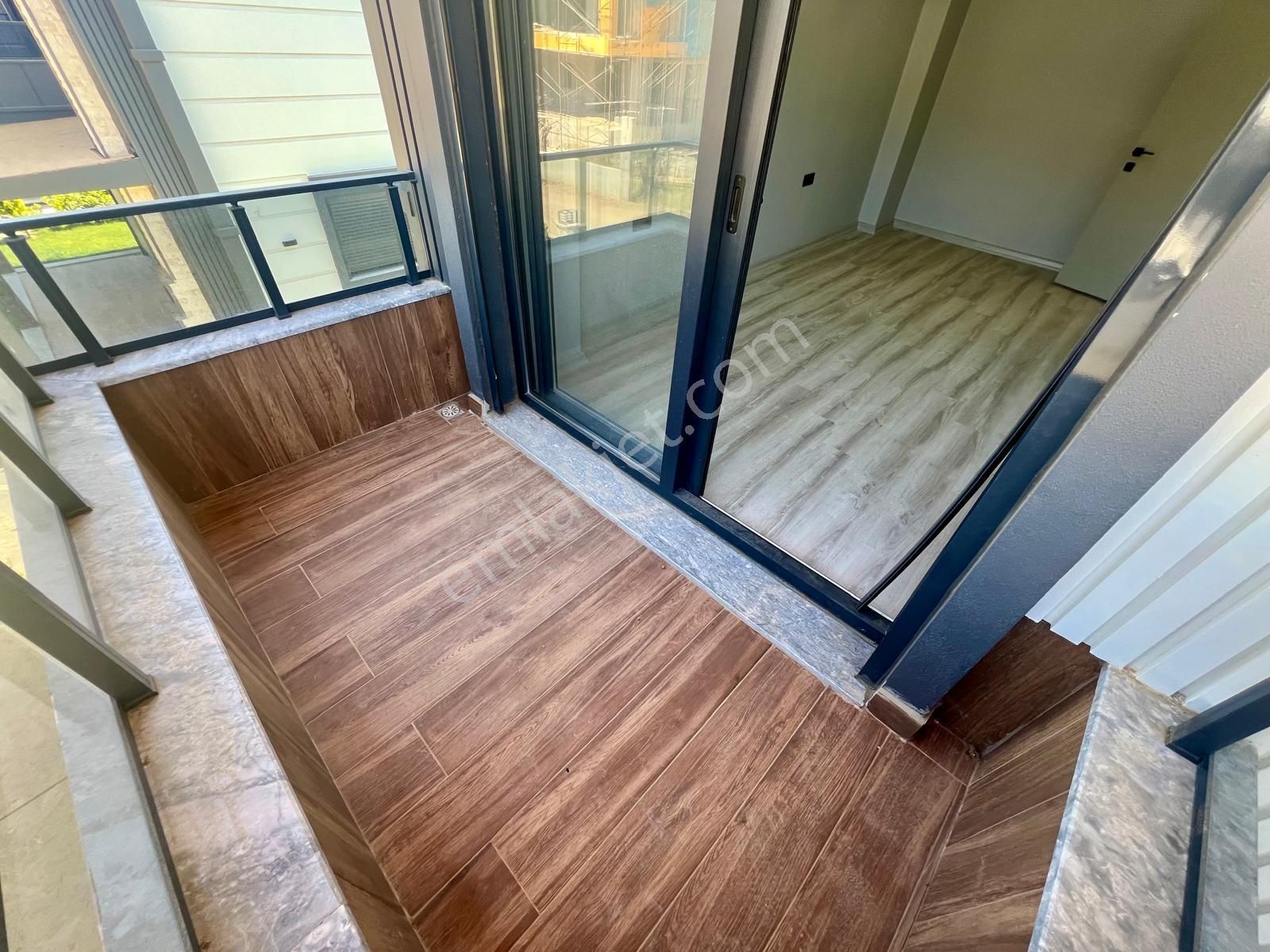 Akçay Aras Emlaktan Gürede 4 Haneli Butik Site İçi 4+1 Müstakil Villa - Görsel 27