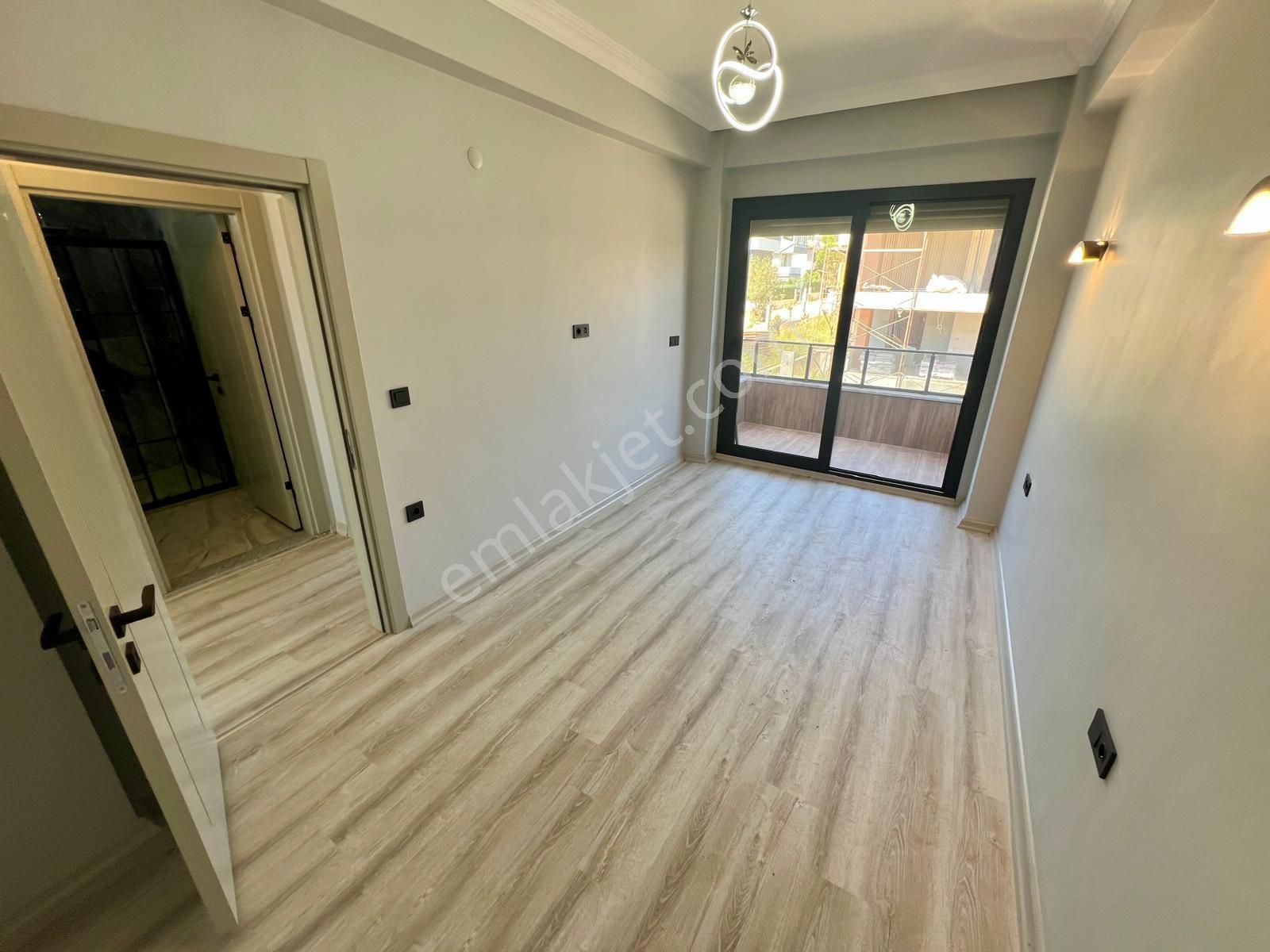 Akçay Aras Emlaktan Gürede 4 Haneli Butik Site İçi 4+1 Müstakil Villa - Görsel 26