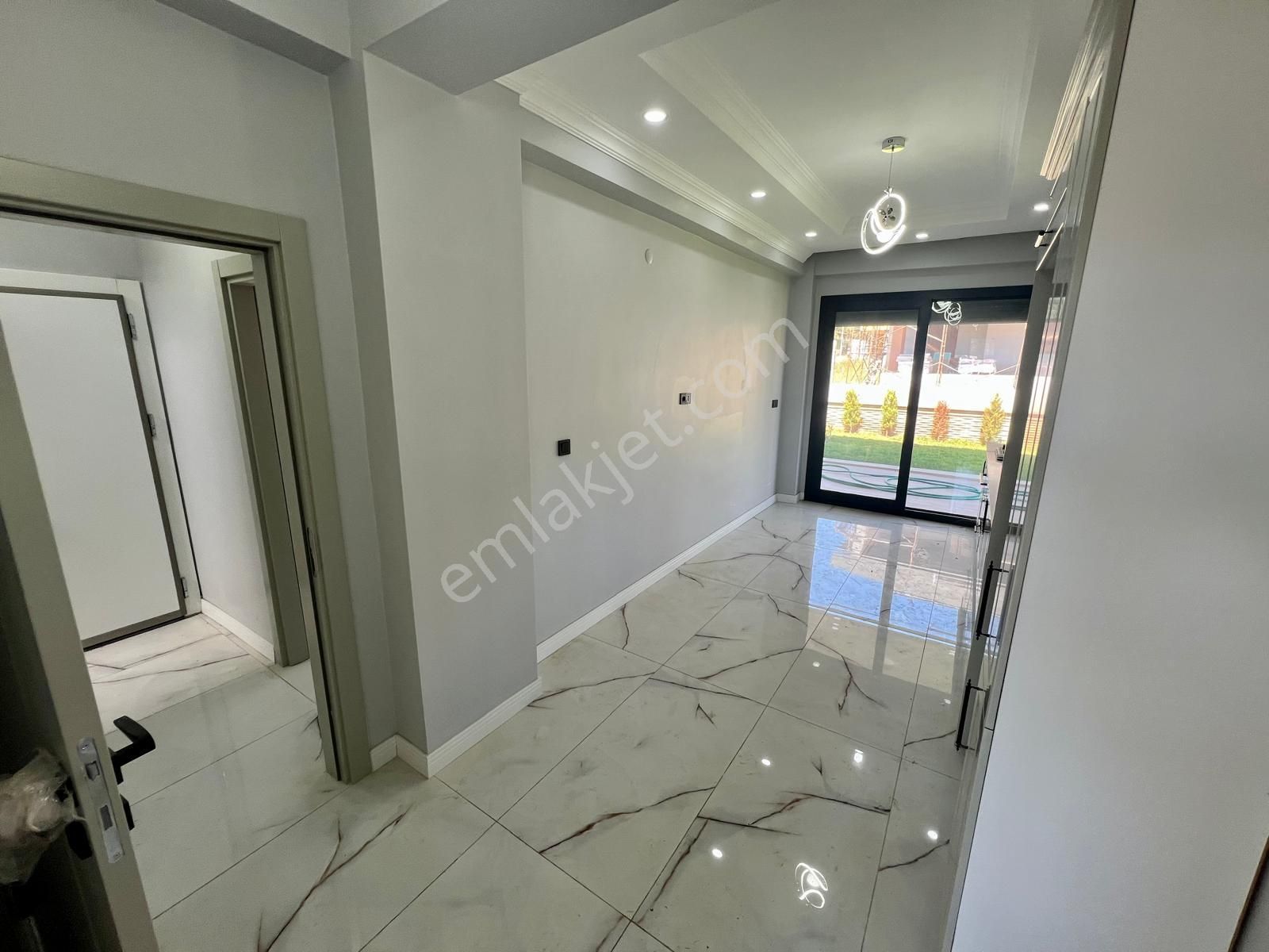 Akçay Aras Emlaktan Gürede 4 Haneli Butik Site İçi 4+1 Müstakil Villa - Görsel 14