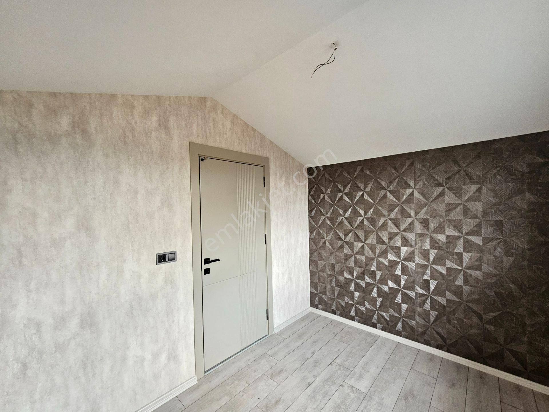 Sille Ak Mahallesinde İsmail Kaya Caddesi Yakını 9+2 Ayrı Girişli Satılık Müstakil Ev - Görsel 33