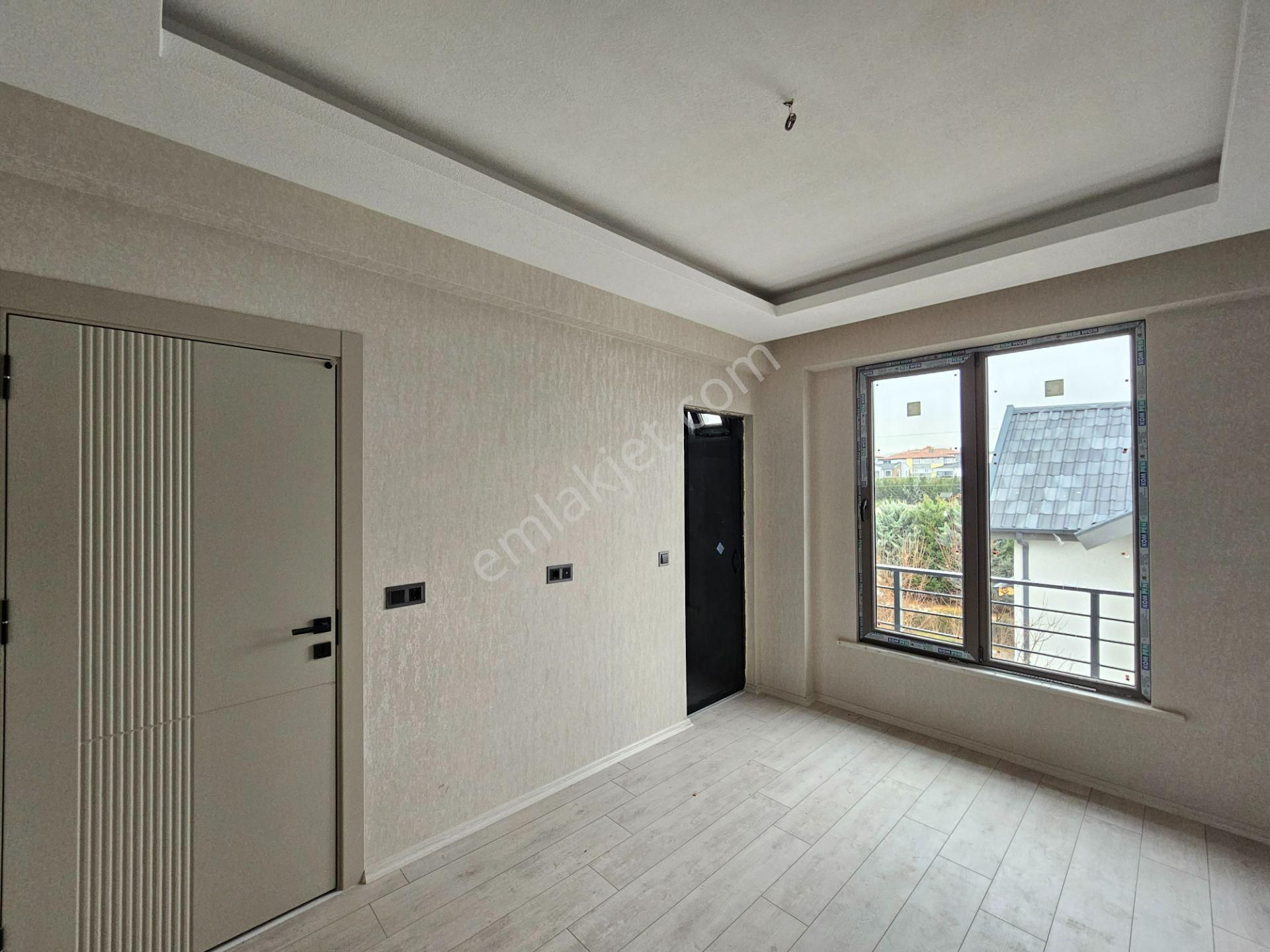 Sille Ak Mahallesinde İsmail Kaya Caddesi Yakını 9+2 Ayrı Girişli Satılık Müstakil Ev - Görsel 19