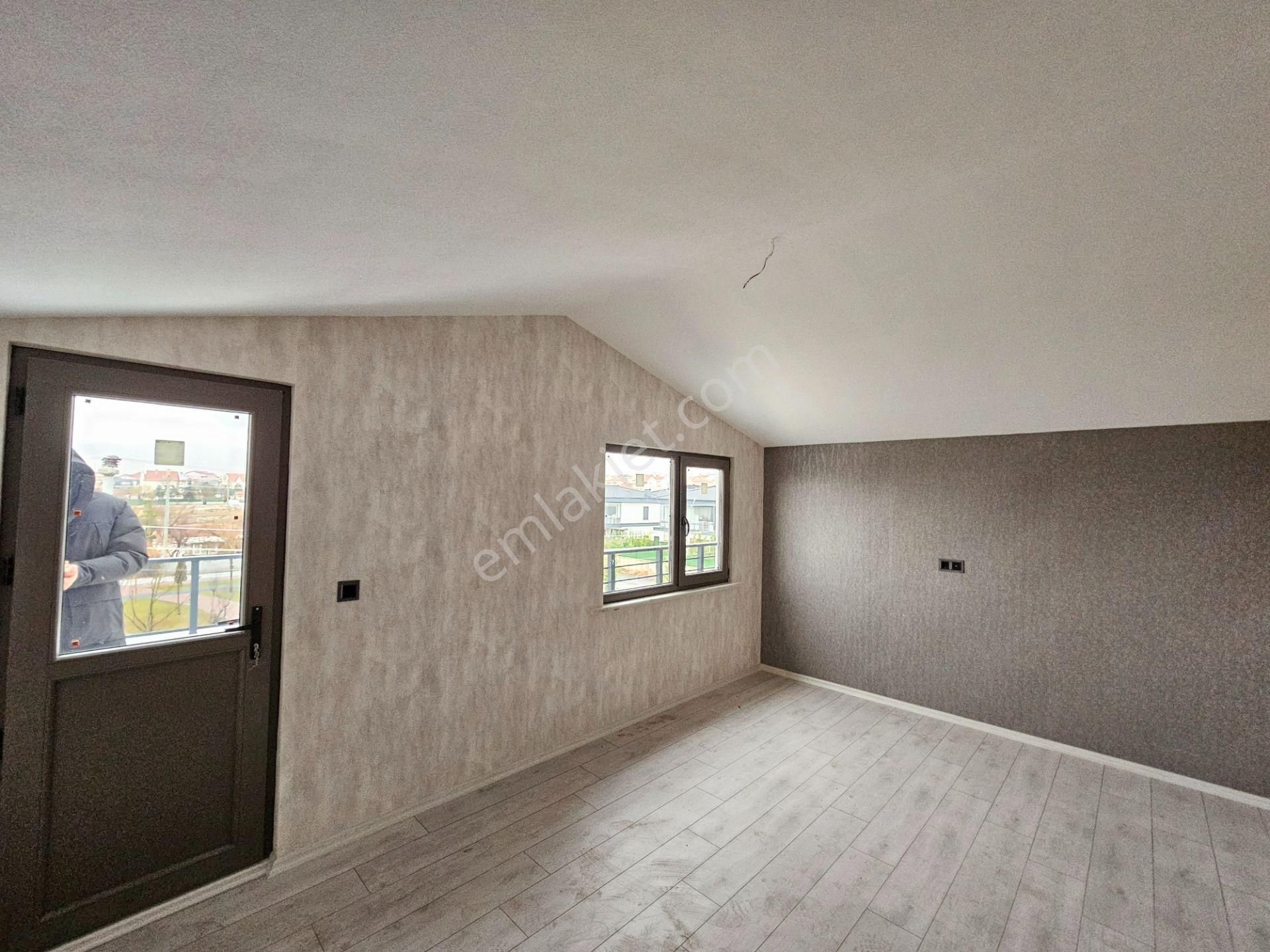 Sille Ak Mahallesinde İsmail Kaya Caddesi Yakını 9+2 Ayrı Girişli Satılık Müstakil Ev - Görsel 29