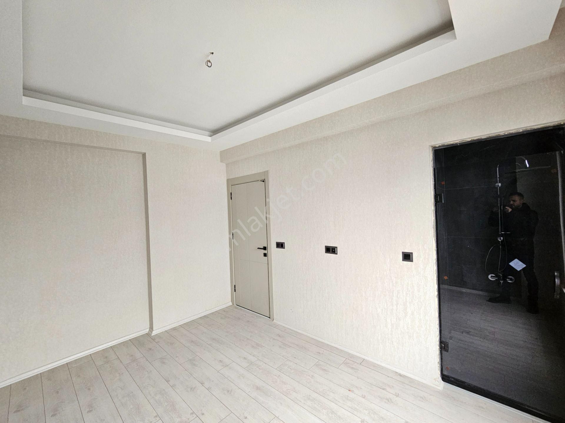 Sille Ak Mahallesinde İsmail Kaya Caddesi Yakını 9+2 Ayrı Girişli Satılık Müstakil Ev - Görsel 4