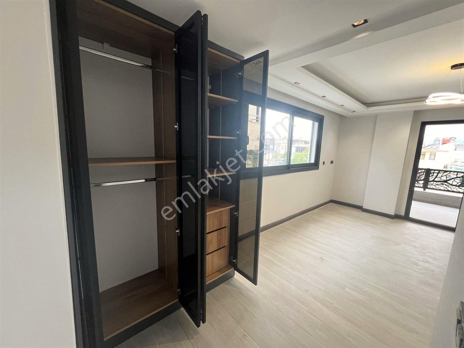 Aras Emlaktan Akçayda Denize 100 Metre 4+1 Villa - Görsel 19