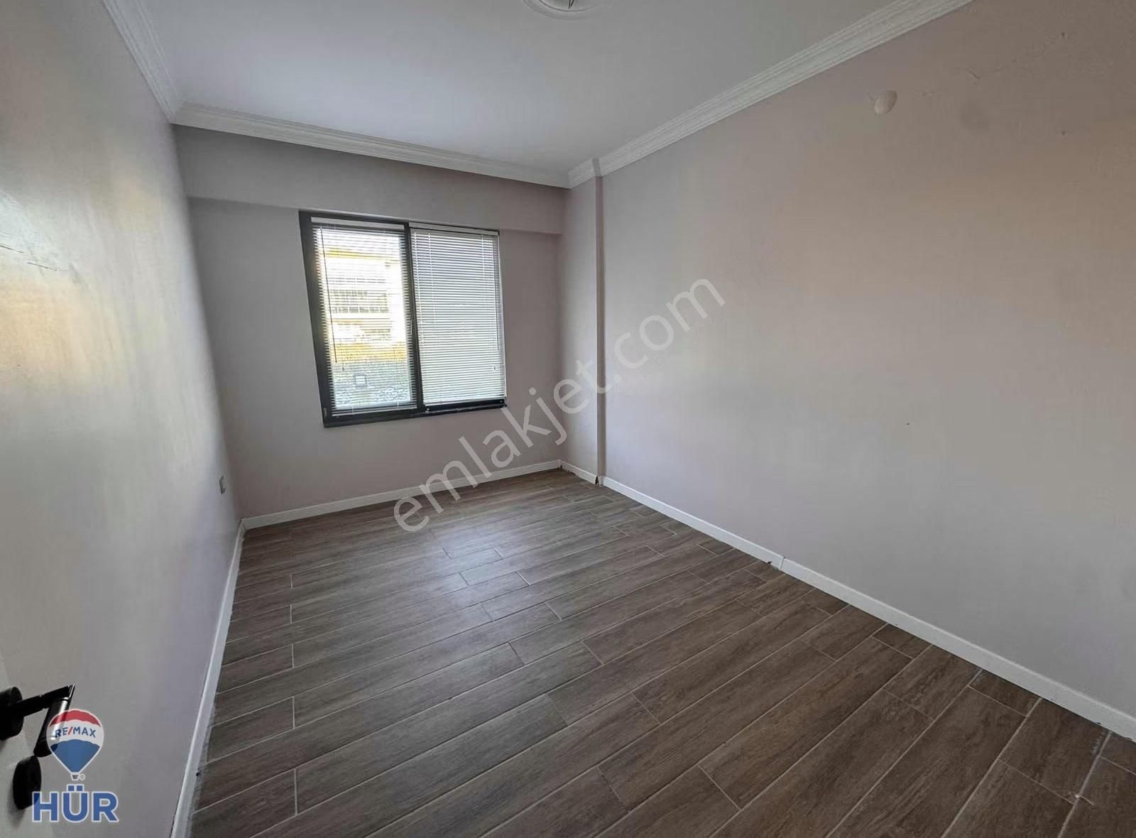 Yeni Çarşamba Pazarı Yanı Kiralık Lüks 3+1 Daire - Görsel 8