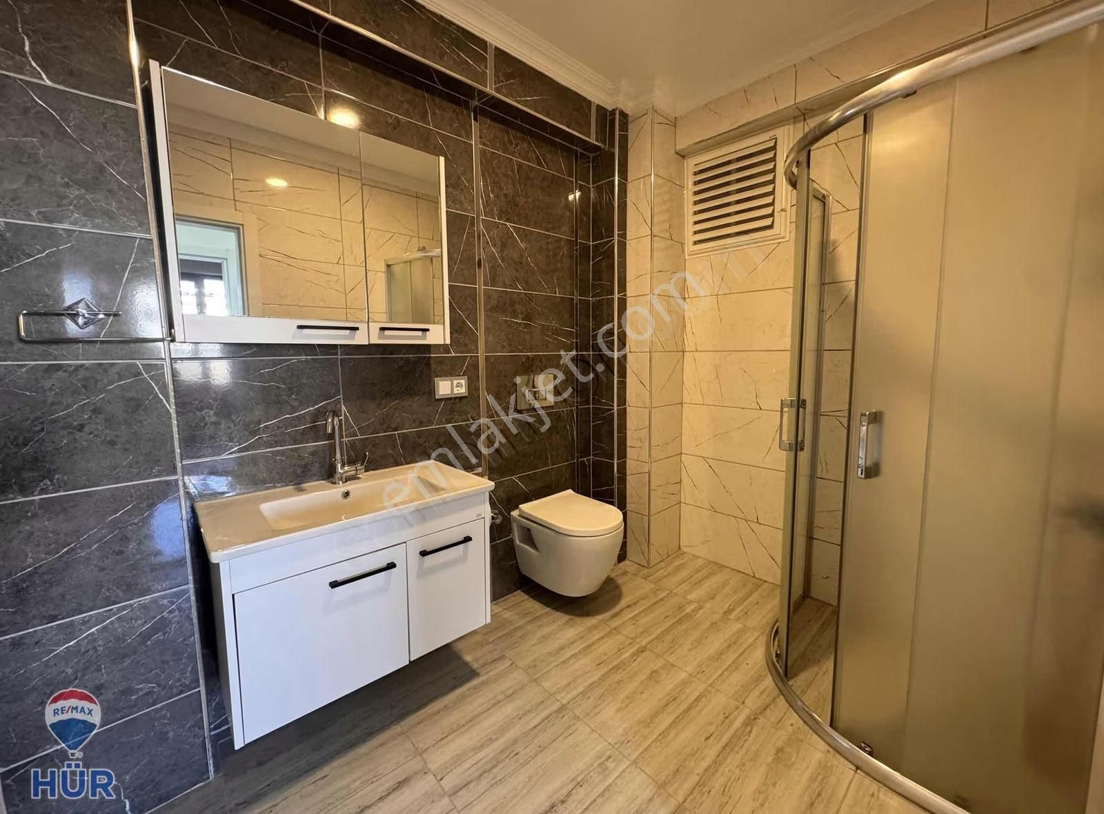 Yeni Çarşamba Pazarı Yanı Kiralık Lüks 3+1 Daire - Görsel 6
