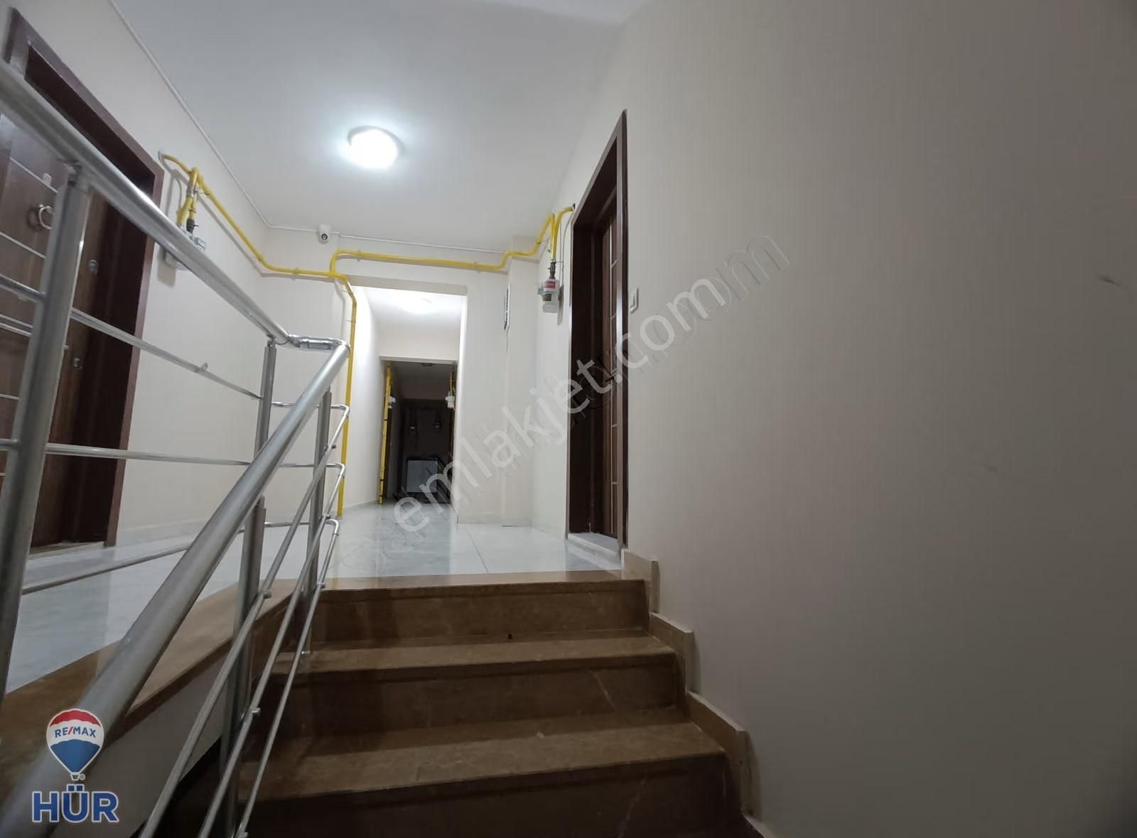 Remax Hür'den Üniversite Yakını, Eşyalı, 2+1, Net 80 M2 Daire - Görsel 4