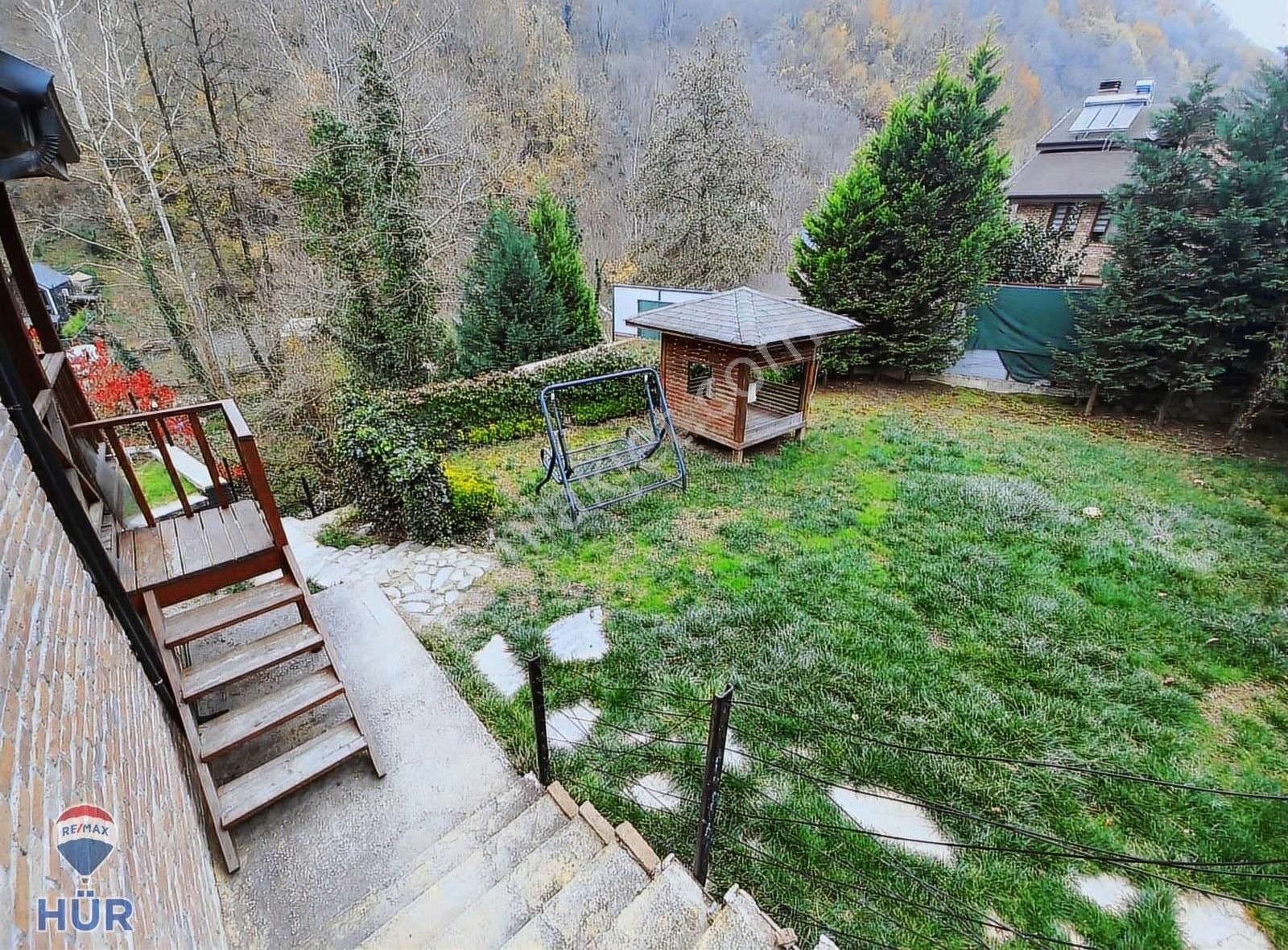 Geniş Arsa İçerisinde 4+1villa/misafirhaneli/ofisli/spor Salonlu - Görsel 16