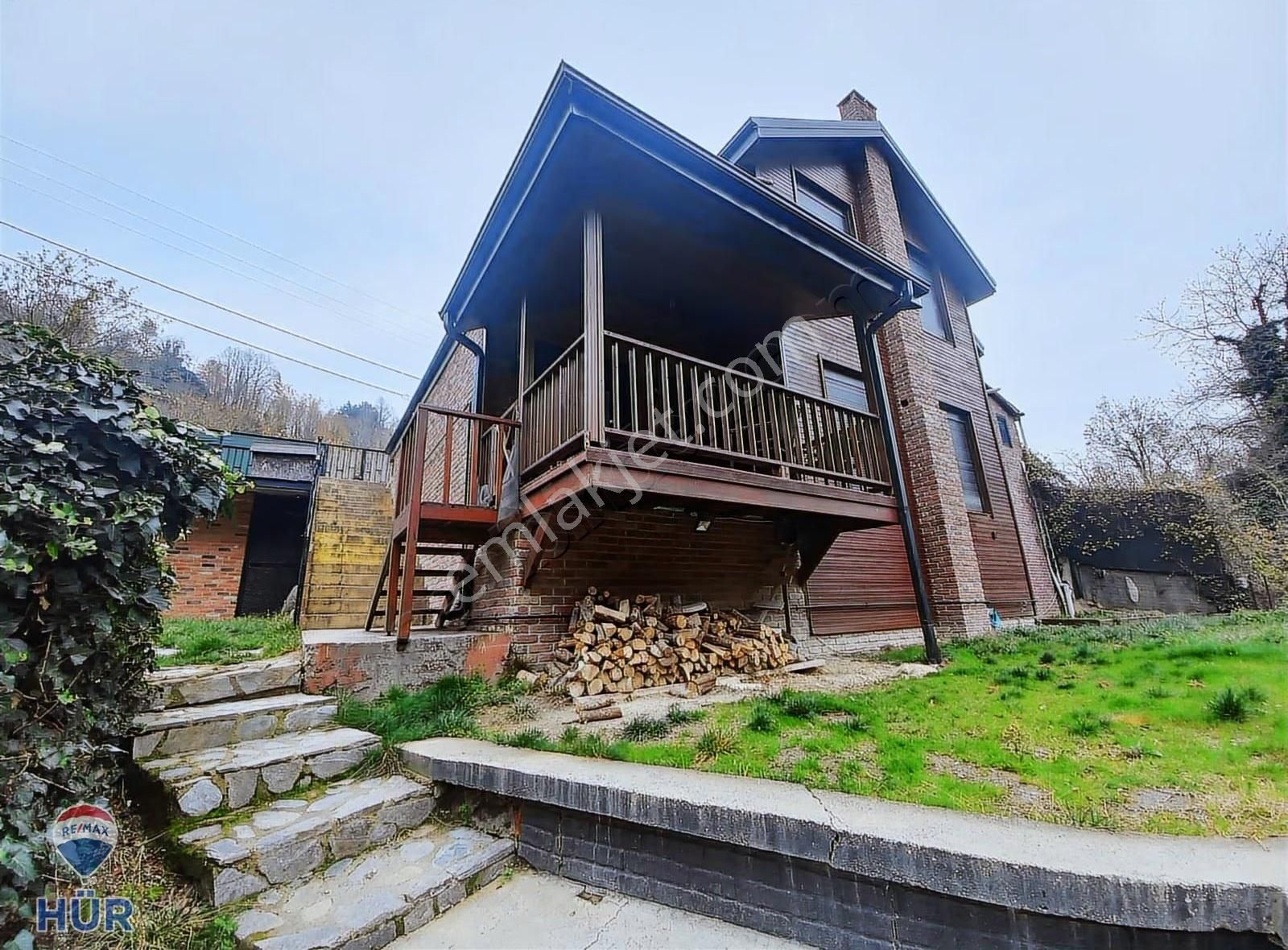 Geniş Arsa İçerisinde 4+1villa/misafirhaneli/ofisli/spor Salonlu - Görsel 13